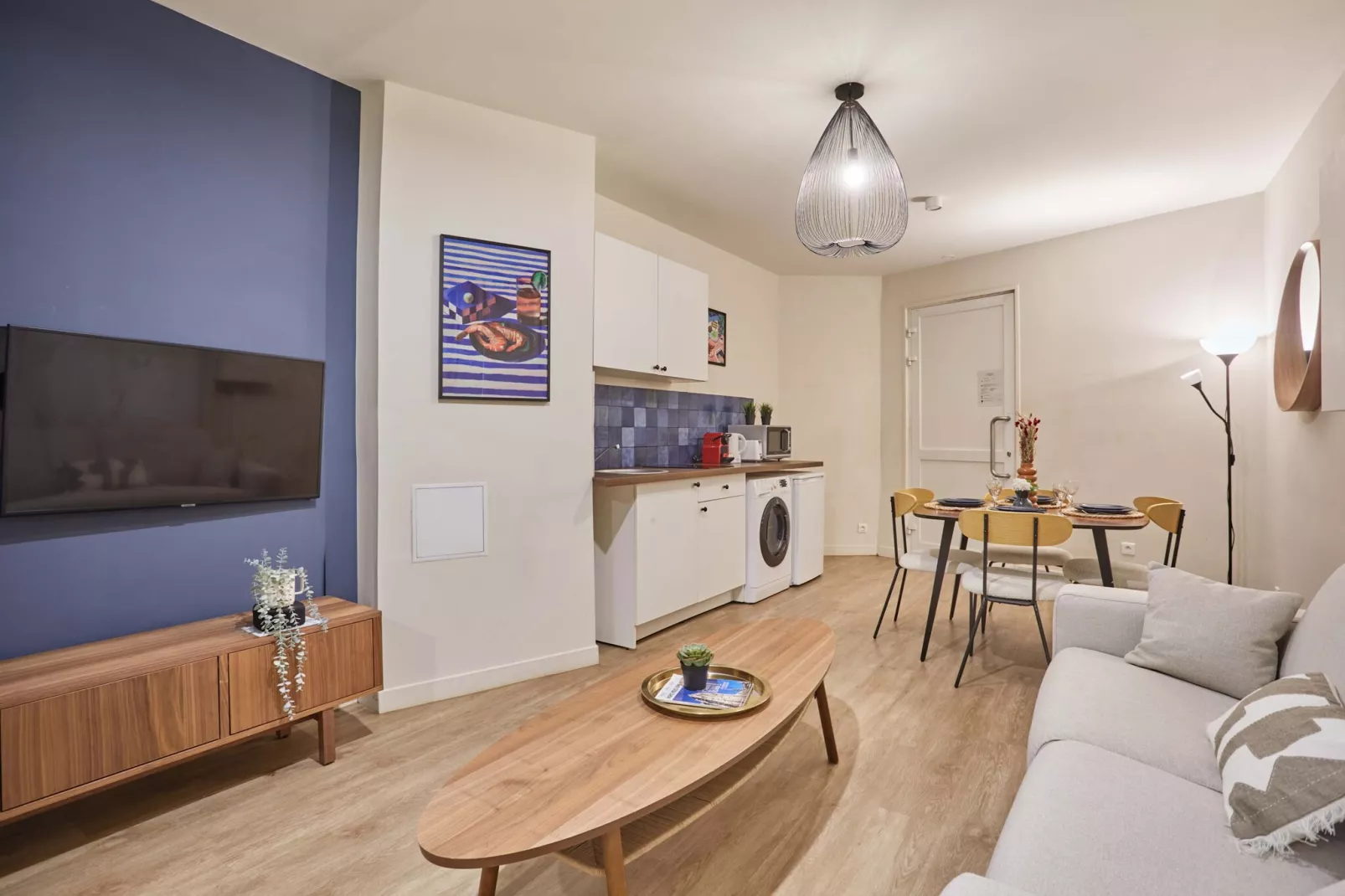 JEAN MOULIN NEW-Niet-getagd