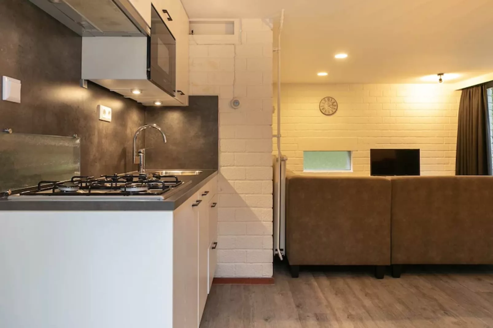 Vakantiepark de Berkenhorst 13-Keuken