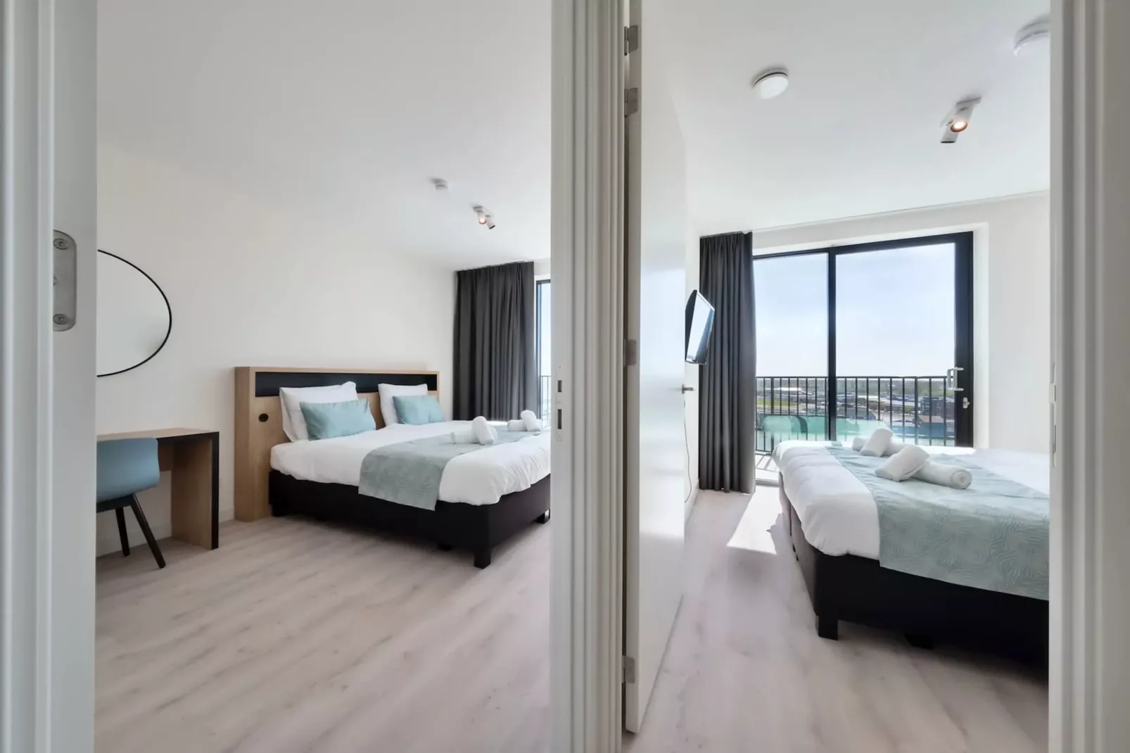 Breskens Apartments & Penthouses 2 - Buitenkant zomer