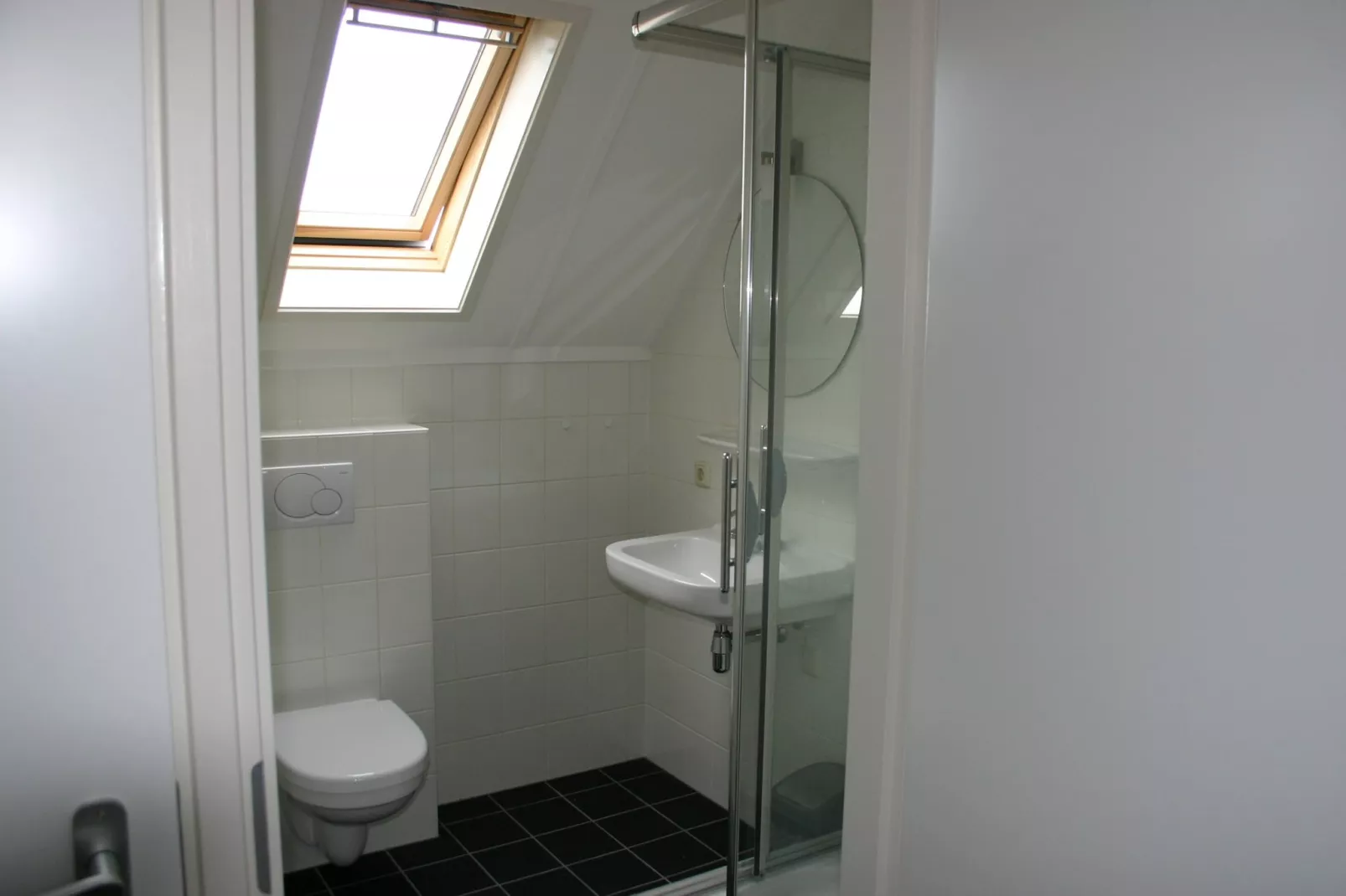 Vakantiepark Emslandermeer 11-Badkamer