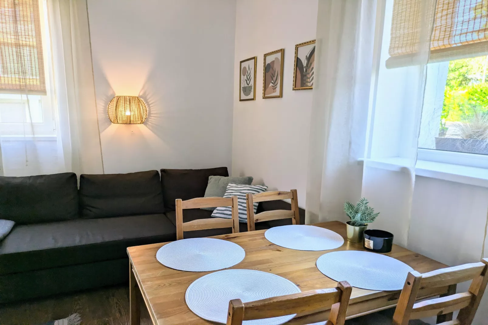 Apartament 4-osobowy na Portowej Kołobrzeg-Woonkamer