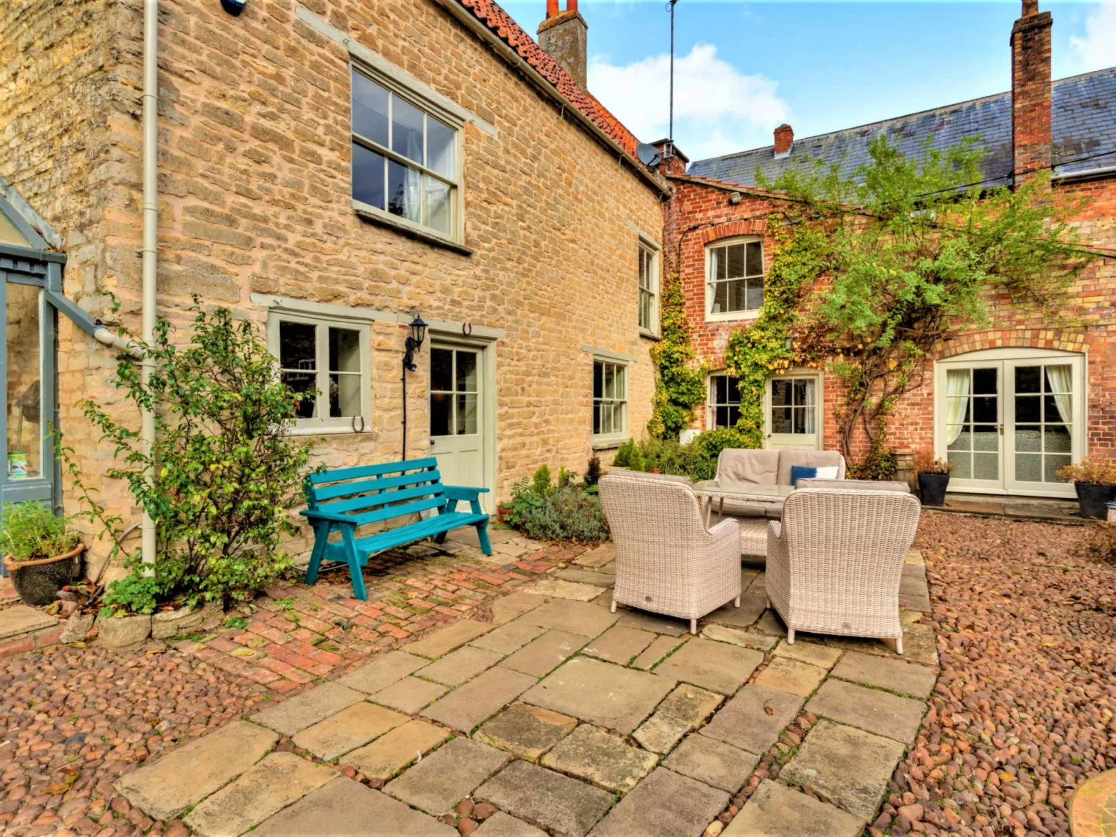 Islip Mill House - Beautiful Riverside Home-Buiten