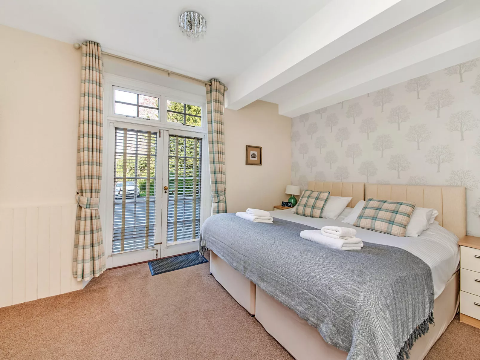 Kilburn Hall Apt-Binnen