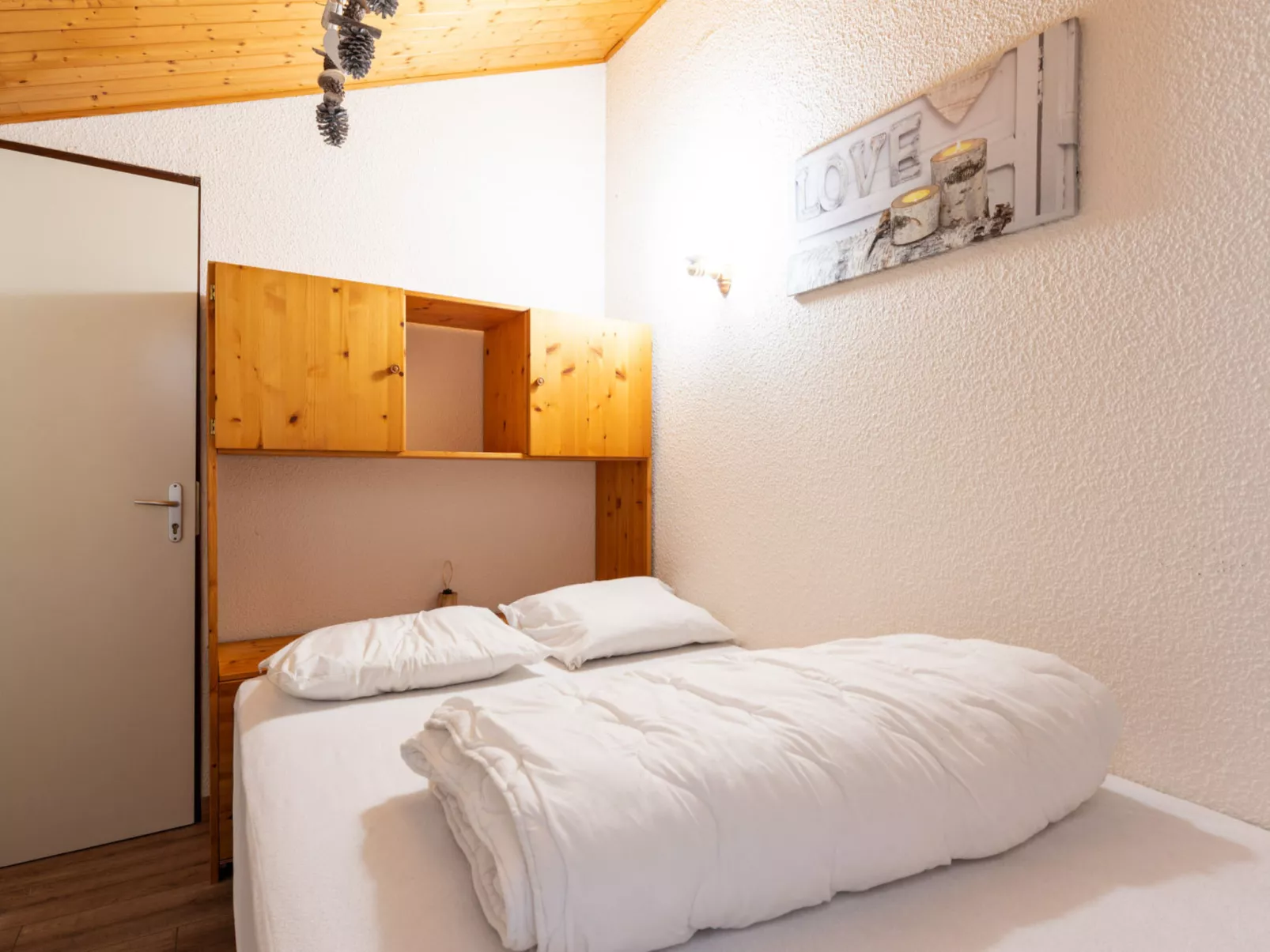 GRAND HORIZON 2-Binnen