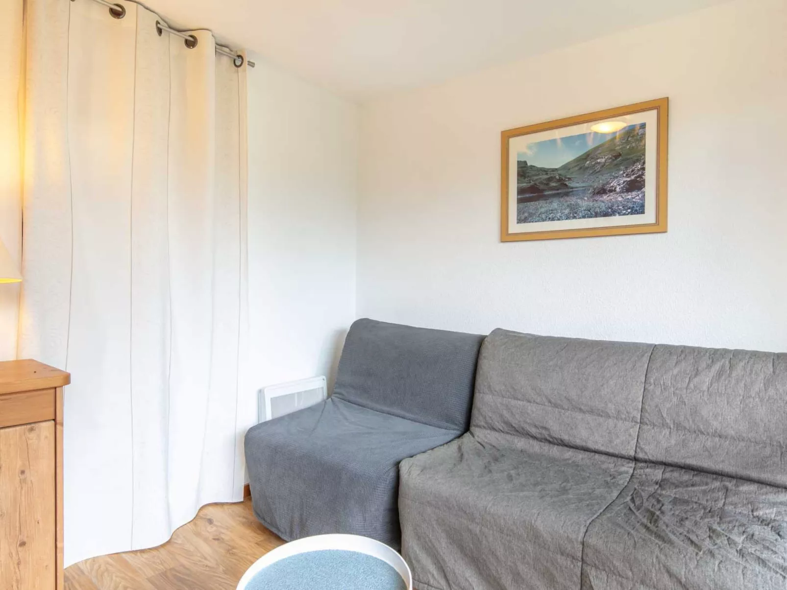 V.DU BACHAT Asters D-Binnen