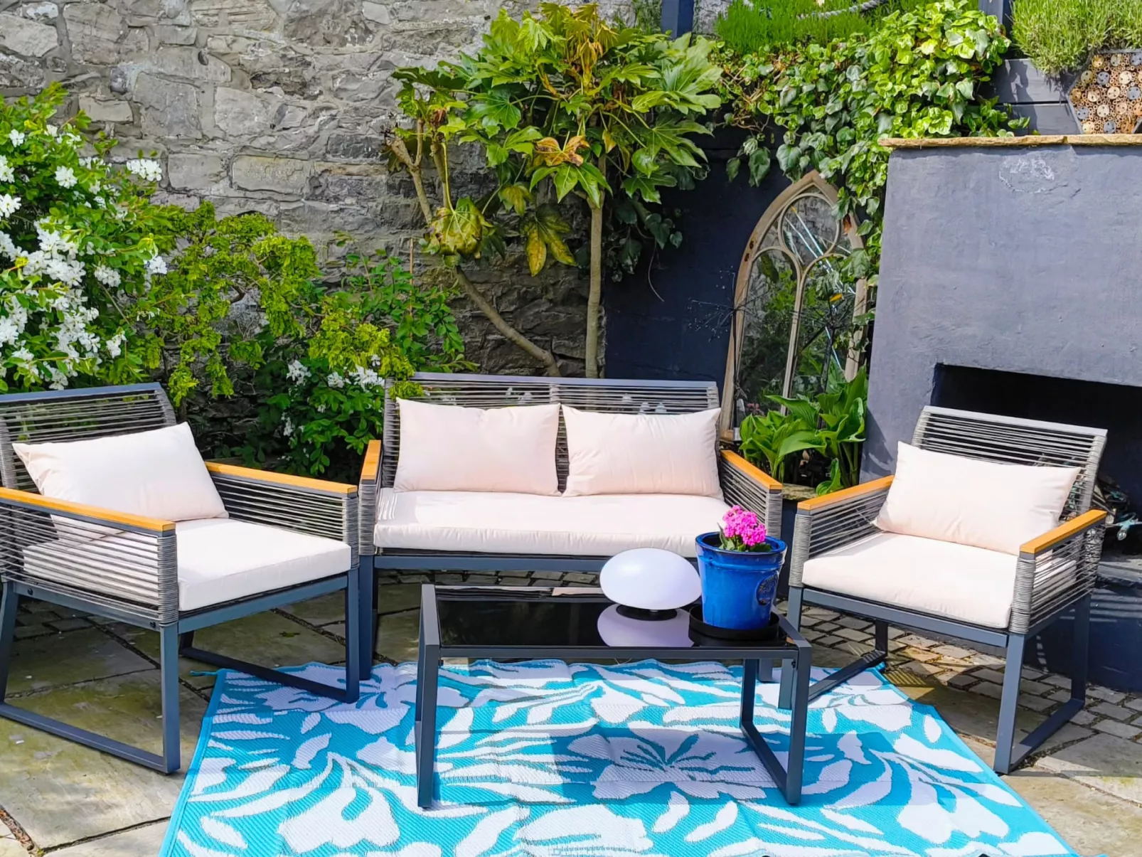 Sisu Bakewell, Limestones Cottage-Buiten