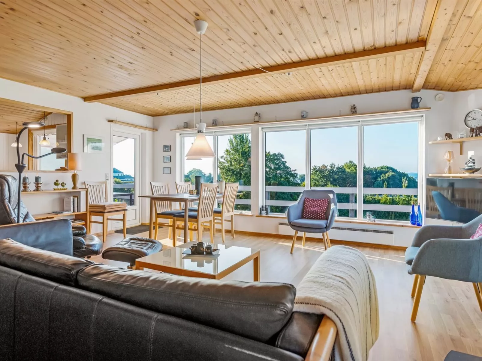 "Senni" - 800m from the sea-Binnen