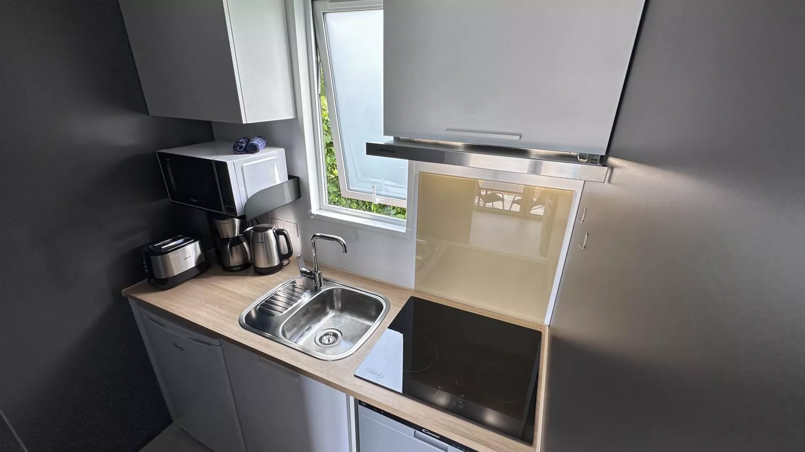 Feriendorf Seeblick - Tiny Chalet Nr 10-Keuken