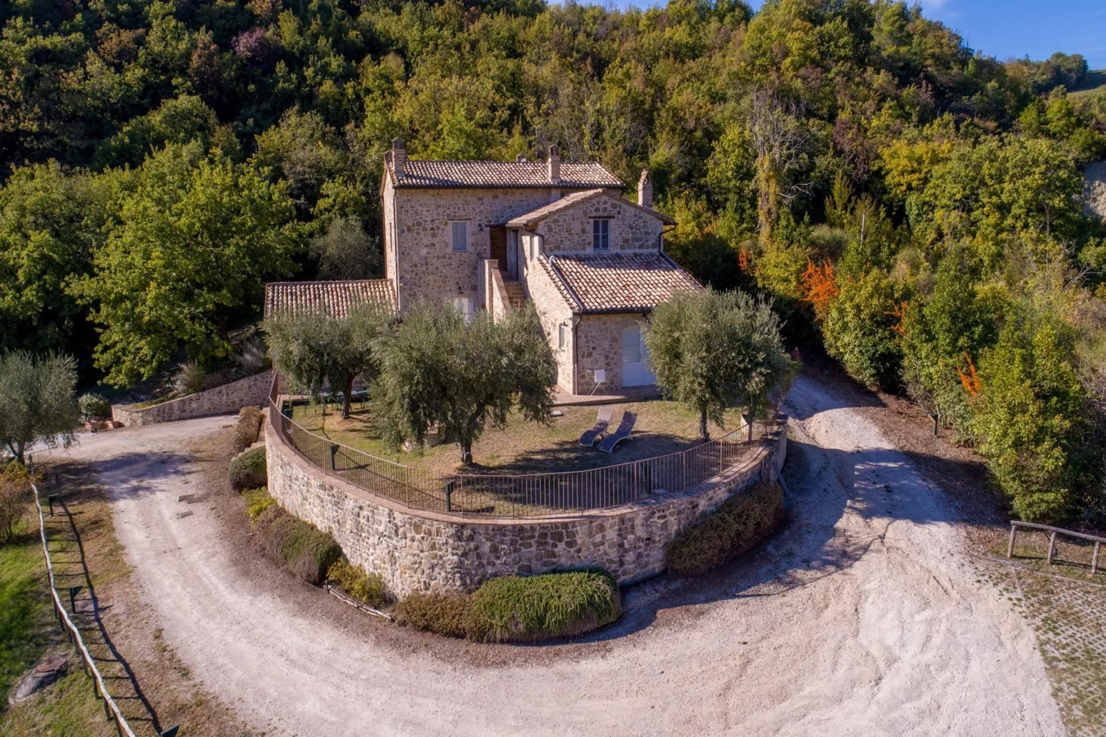 Fuoco-Buitenkant zomer