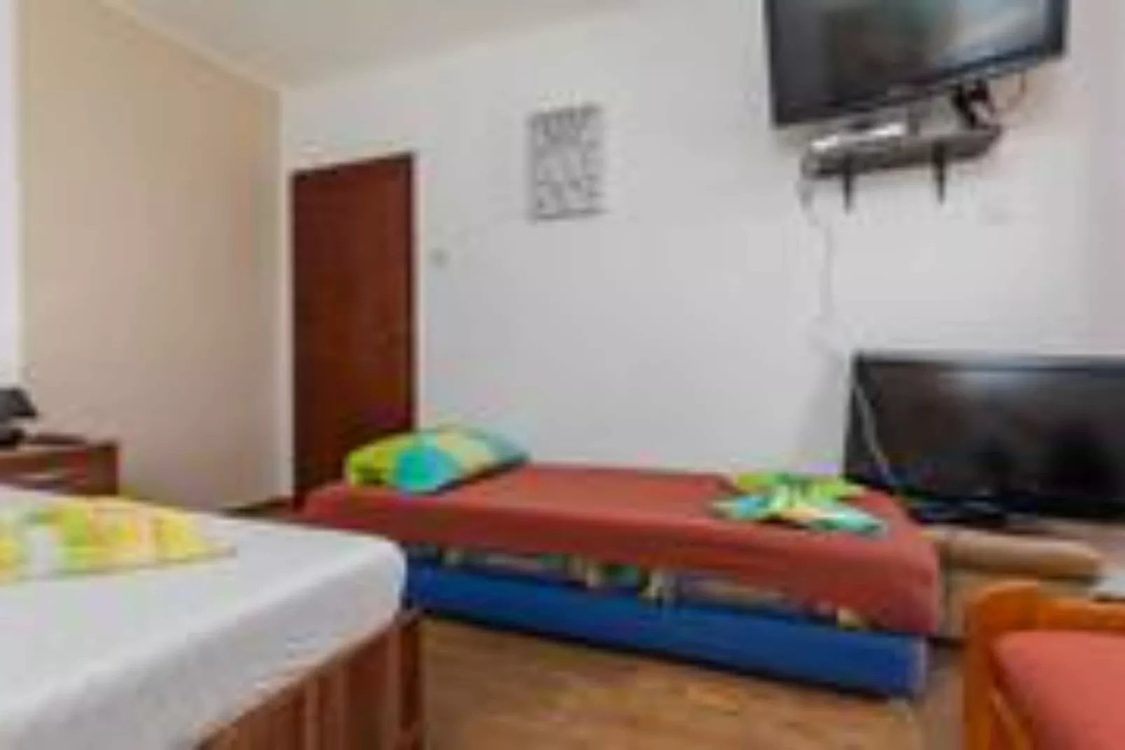 One-Bedroom Apartment (A3+1)