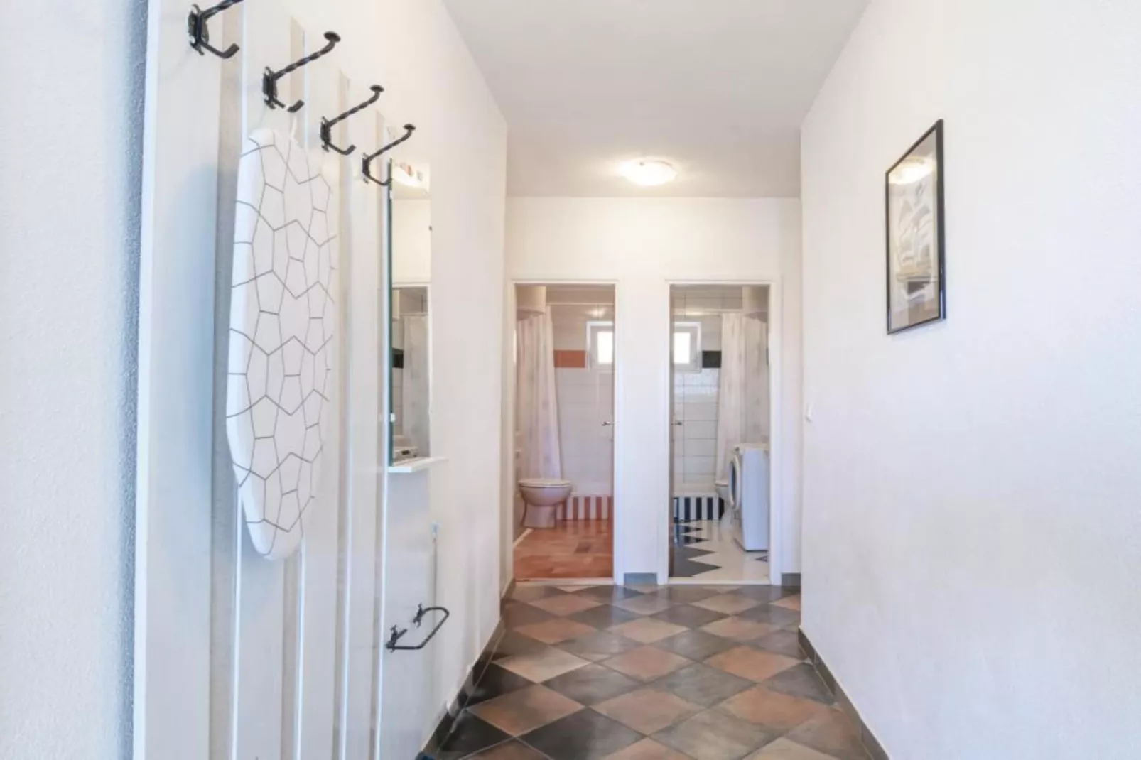 Apartment Pavlov - Three Bedroom Apartment with Terrace-Badkamer