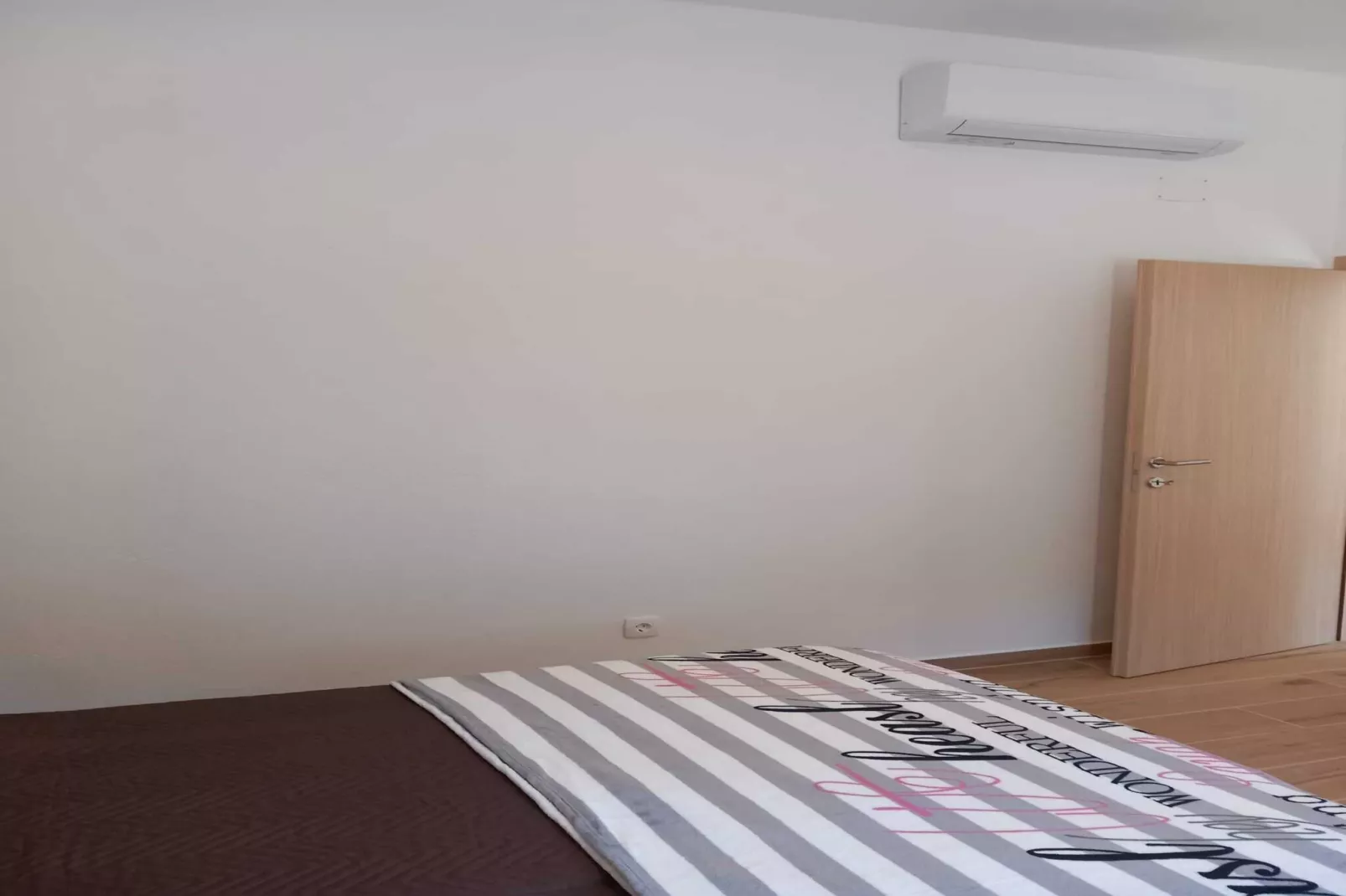 Apartments Kalajzic- Two Bedroom Apartment with Terrace(A1) (ST)-Slaapkamer