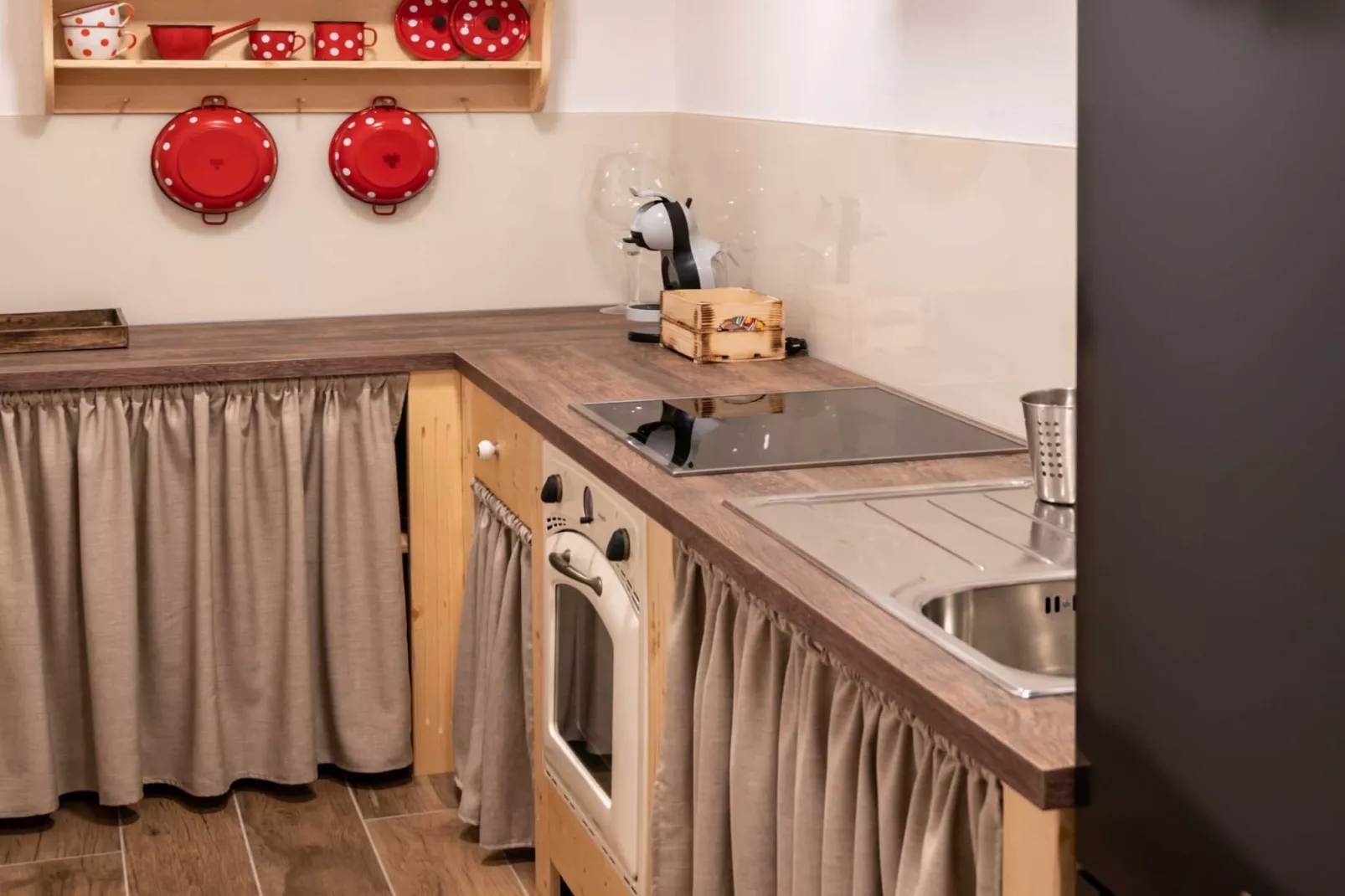 Echo Valley Hillside Holiday Home with Sauna - Two Bedroom Holiday Home with Sauna