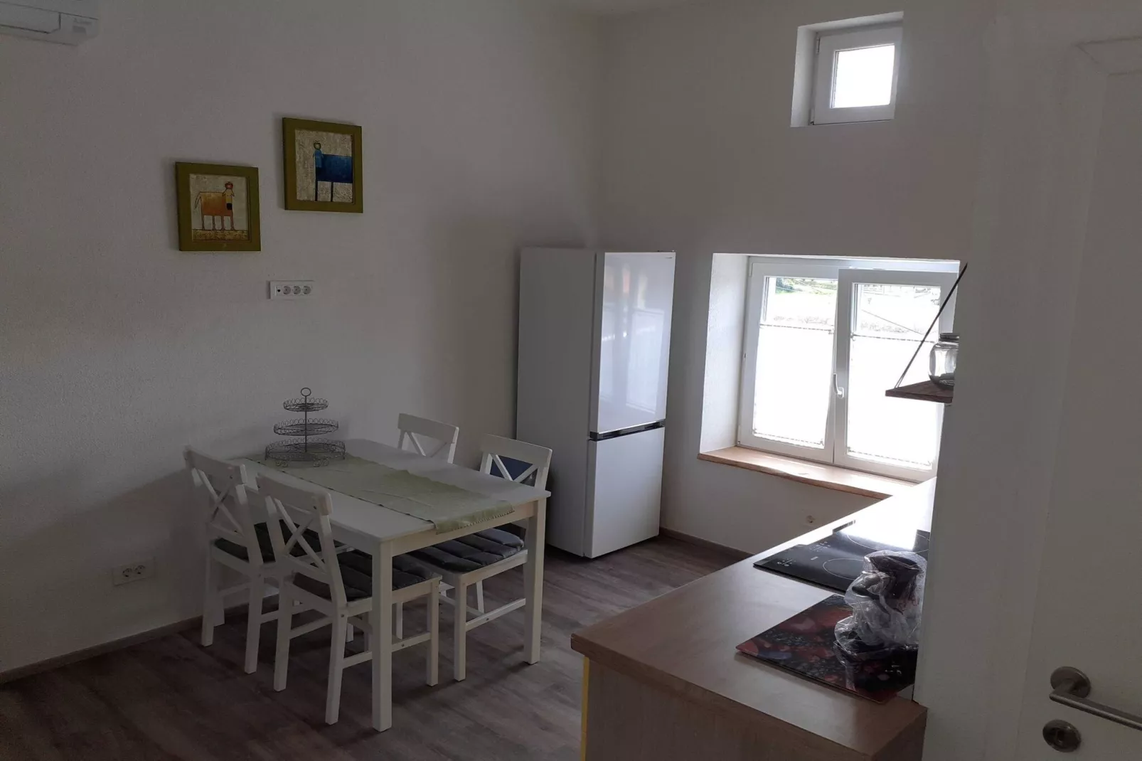 Secluded Authentic Apartment with Terrace - Studio Apartment with Terrace-Keuken