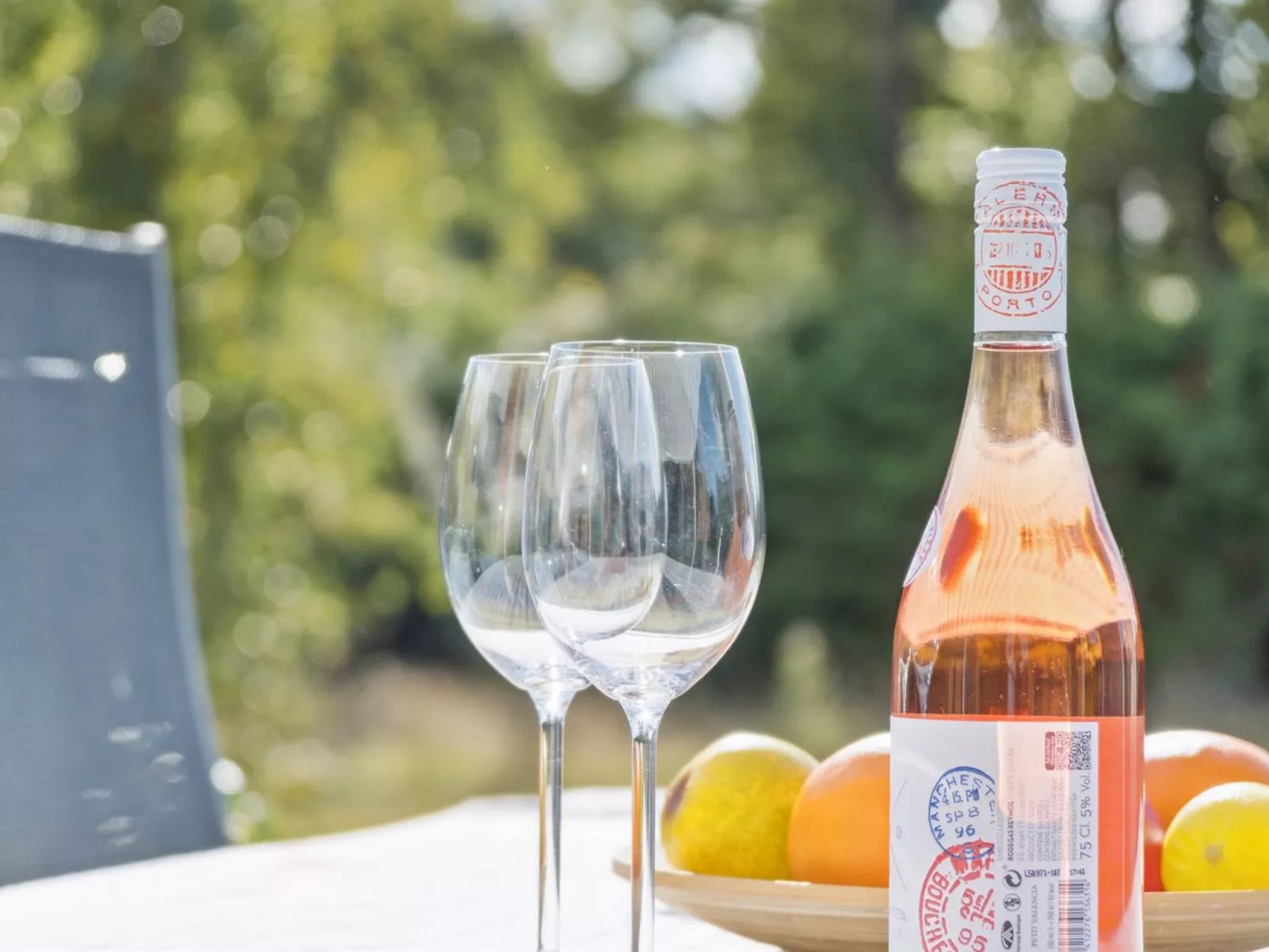 "Alvia" - 1.6km from the sea-Buiten