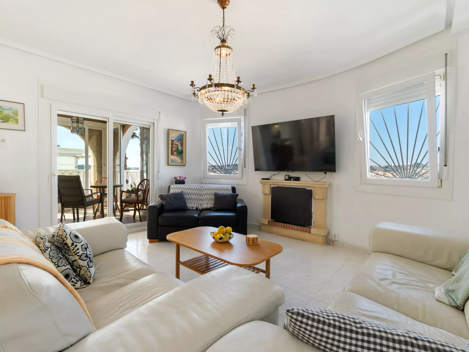 Villa Recorral-Binnen