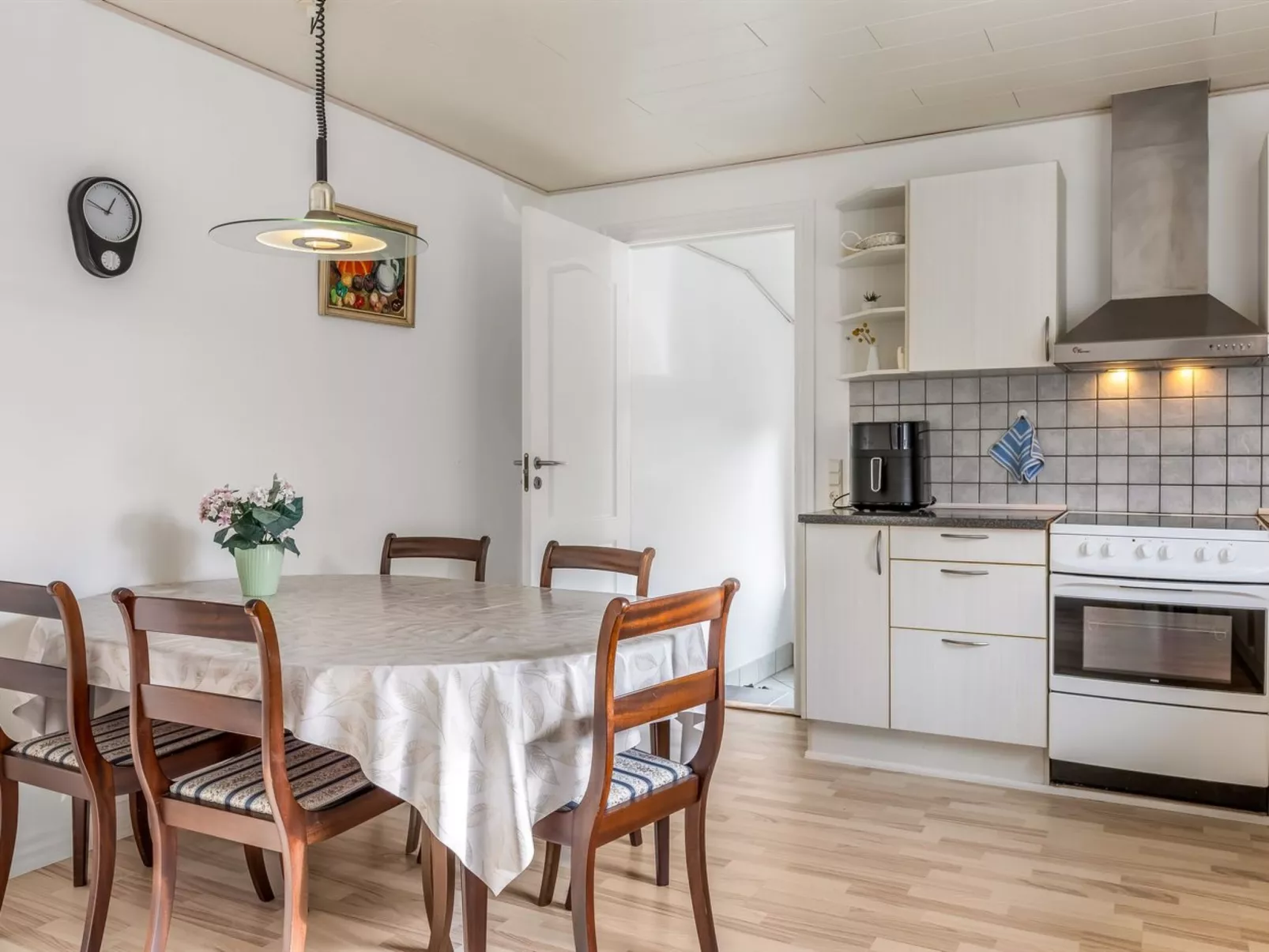 "Ritha" - 30km from the sea-Binnen