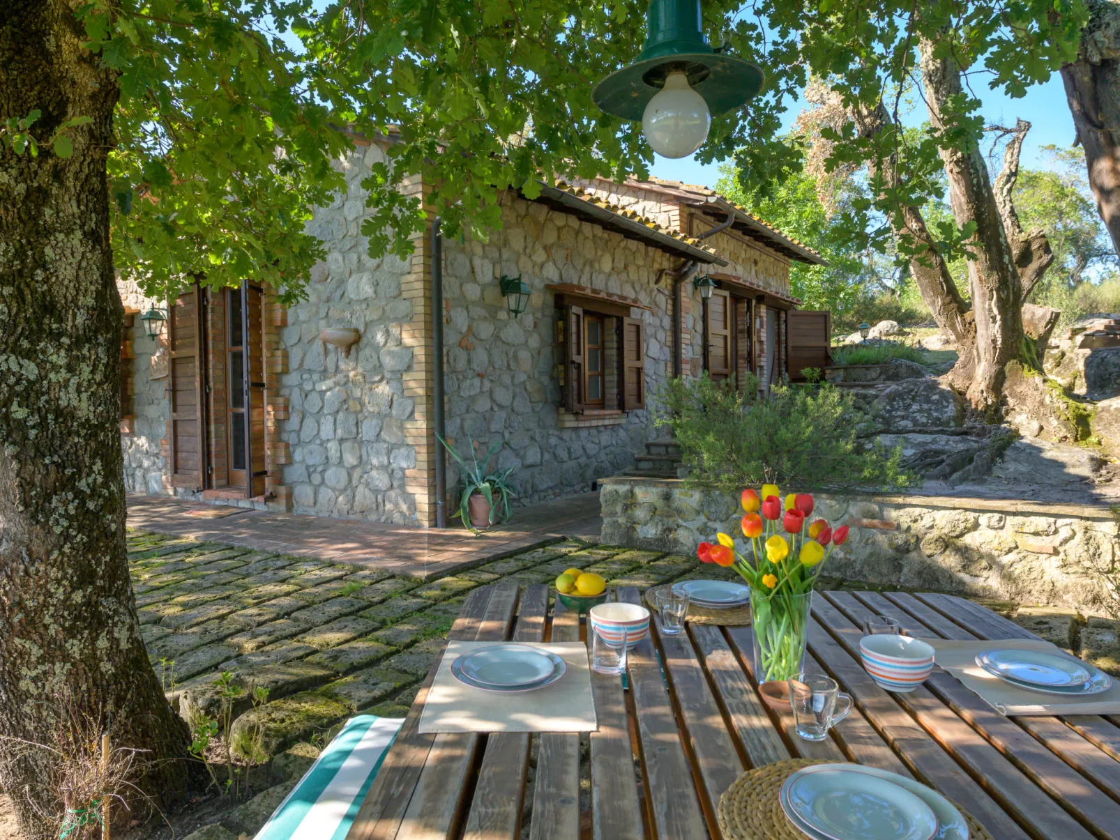 Sottopoggetto-Buiten