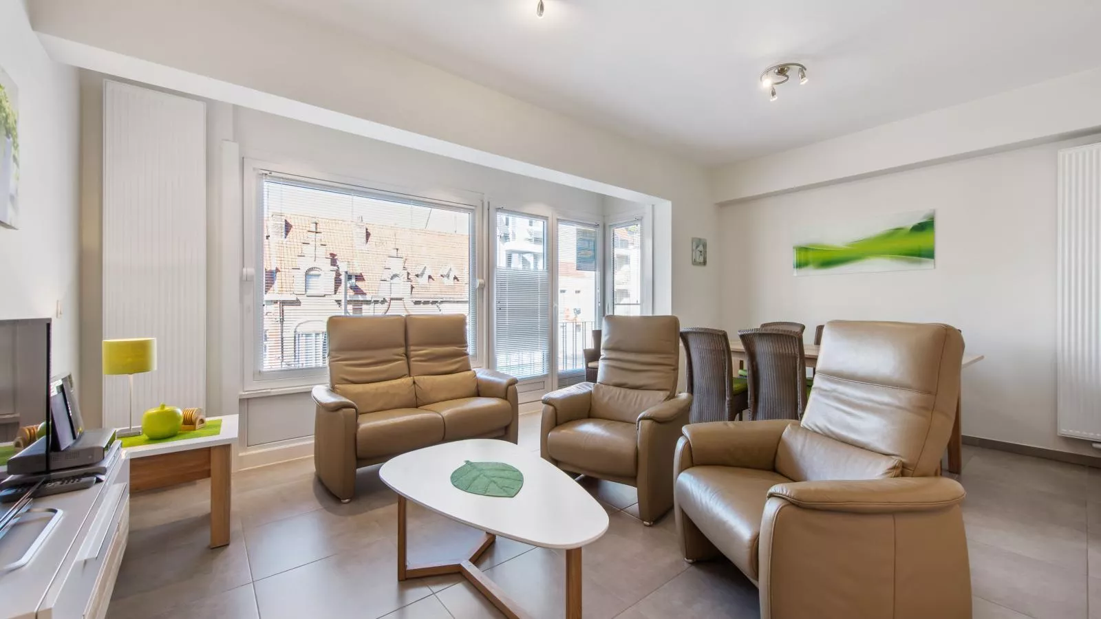 Azcona Twee-Woonkamer