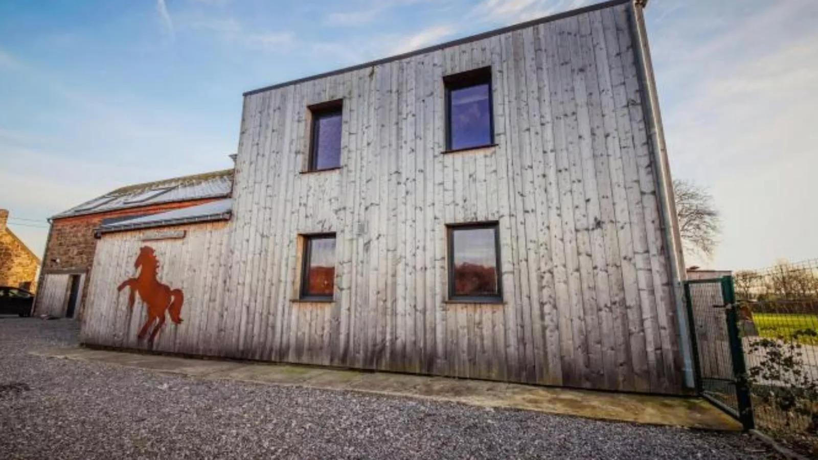 Relais de Zoé-Buitenkant zomer