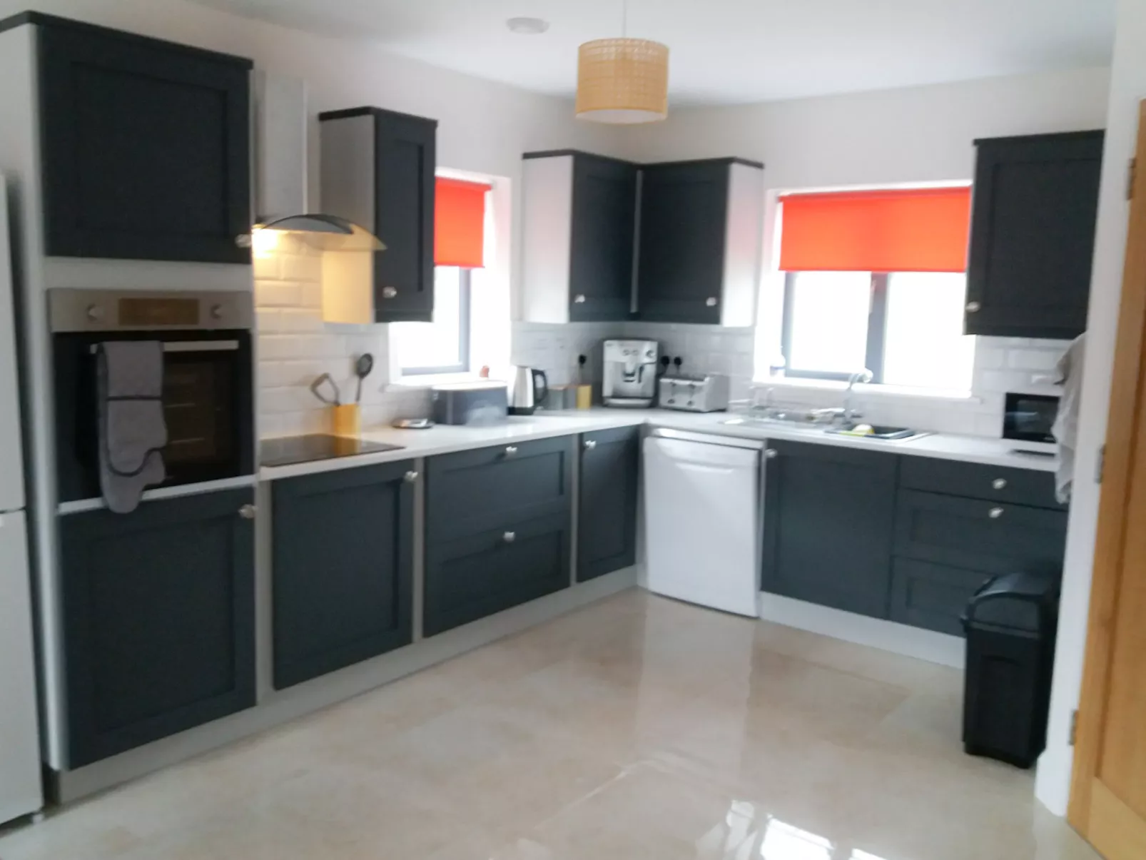 Bell View (TR3) Holiday Home Sheeps Head-Binnen