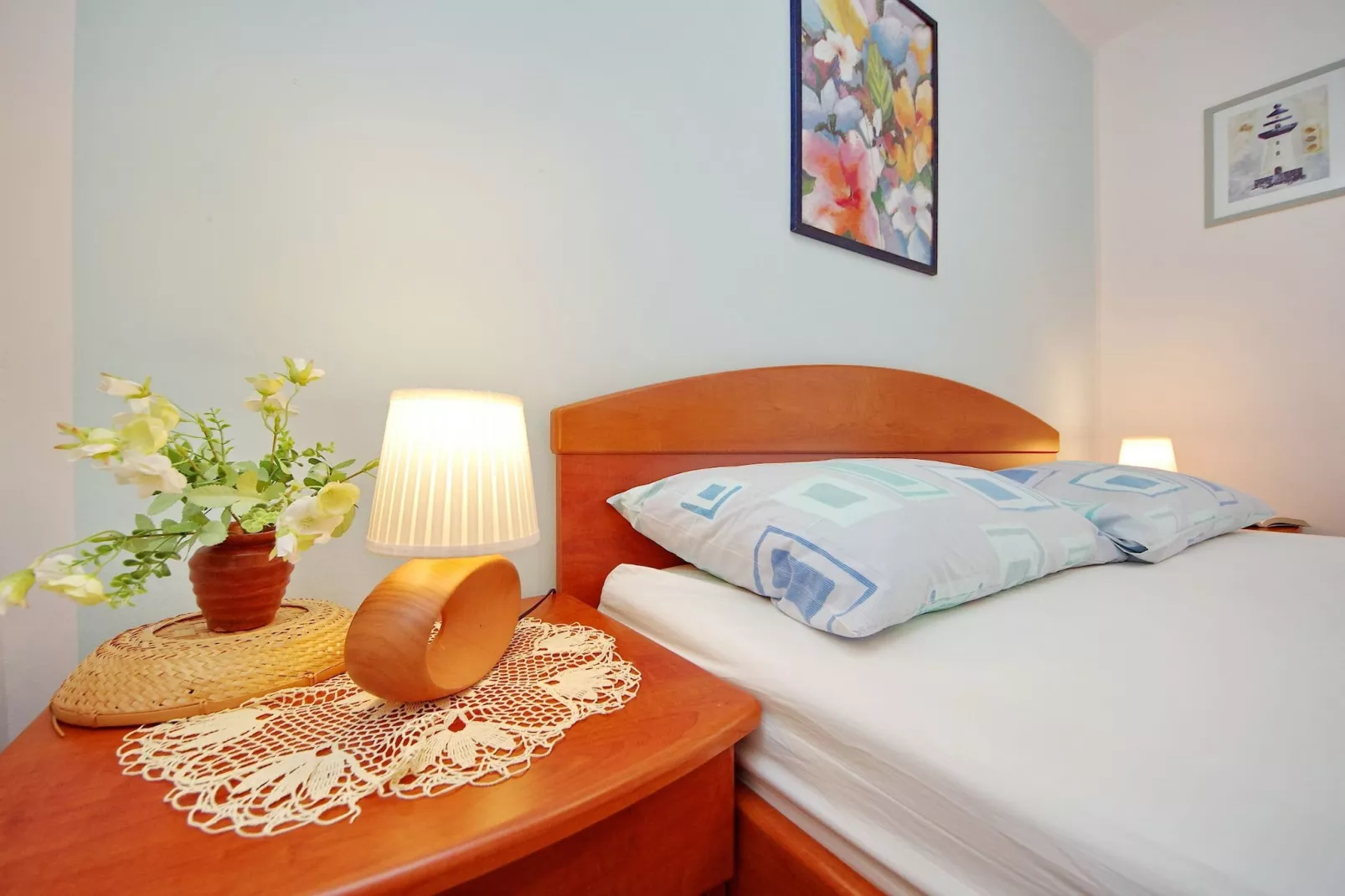 Seafront Apartments Deveron - Duplex Two Bedroom Apartment with Balcony and Sea View (Island)