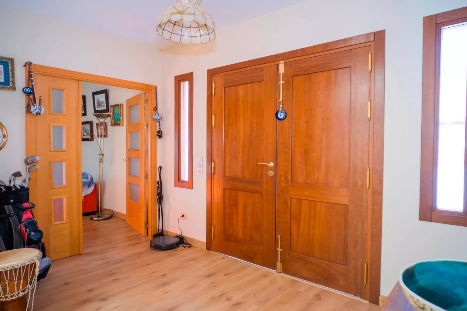 1948- +34601093121-Hal-ontvangst