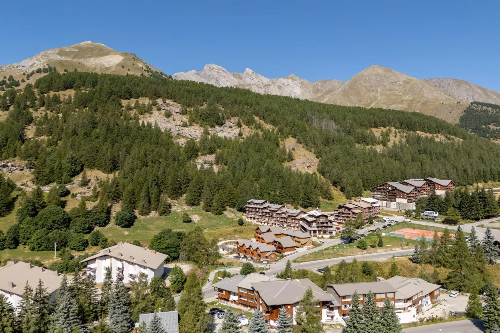 Les Pounchus D N°02 - 3P8-Gebieden zomer 5km