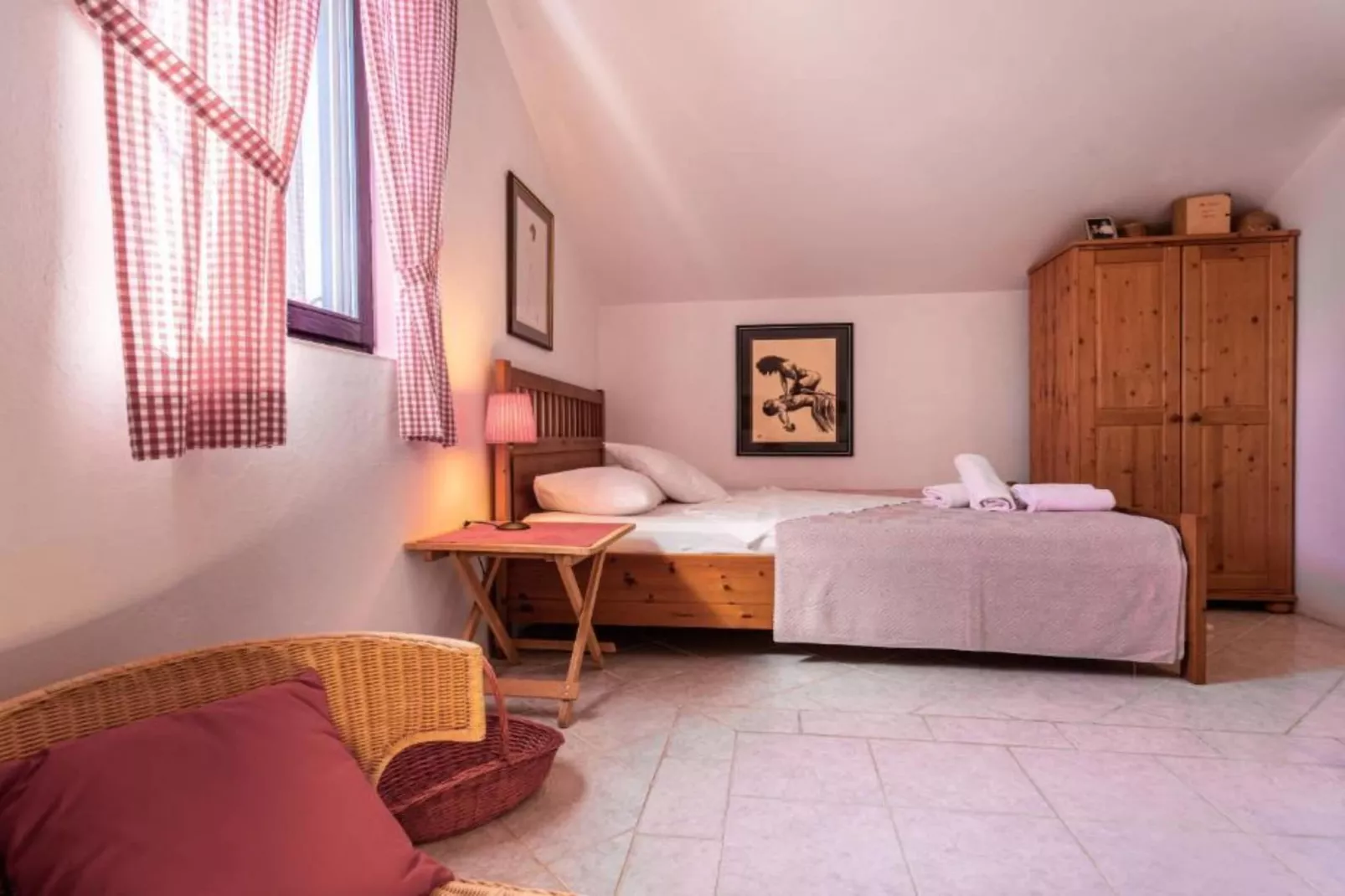 Rustic Villa Rudine-Slaapkamer