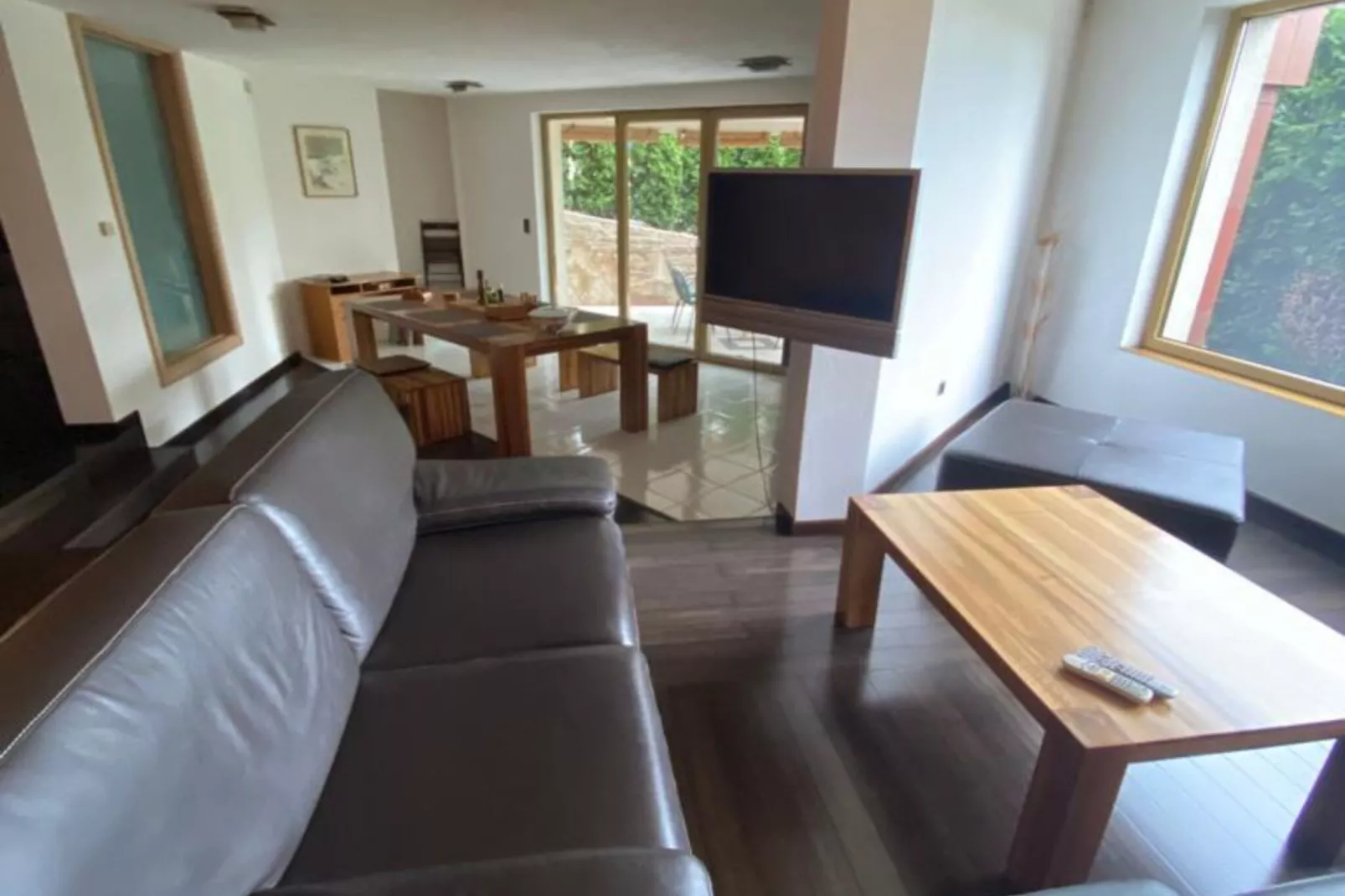 Villa Sarajevo Hills - Five Bedroom Villa with Terrace and Garden-Woonkamer