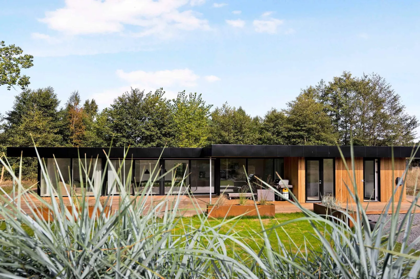 5 sterren vakantie huis in Aakirkeby-Buitenlucht