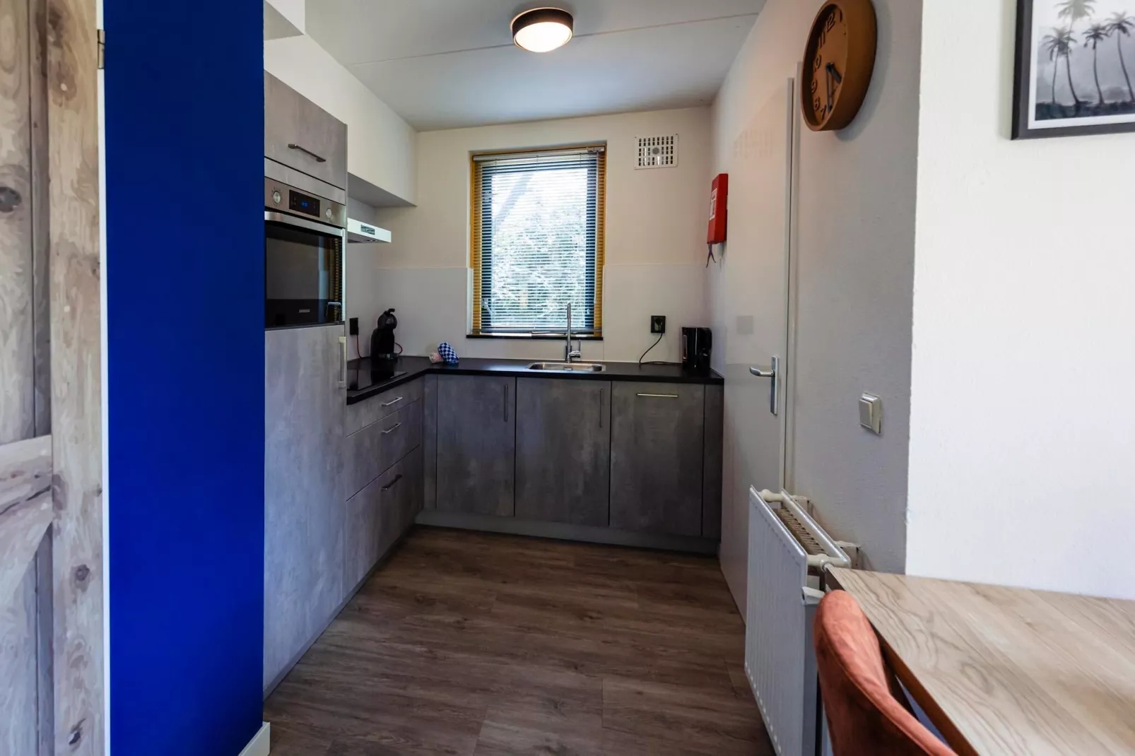 6 - Persons Lakeside Child-friendly Bungalow-Keuken