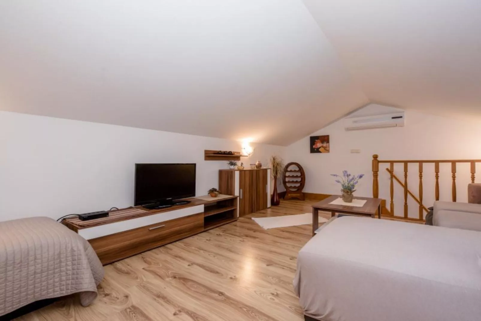 One Bedroom Apartment with Terrace 3-Slaapkamer