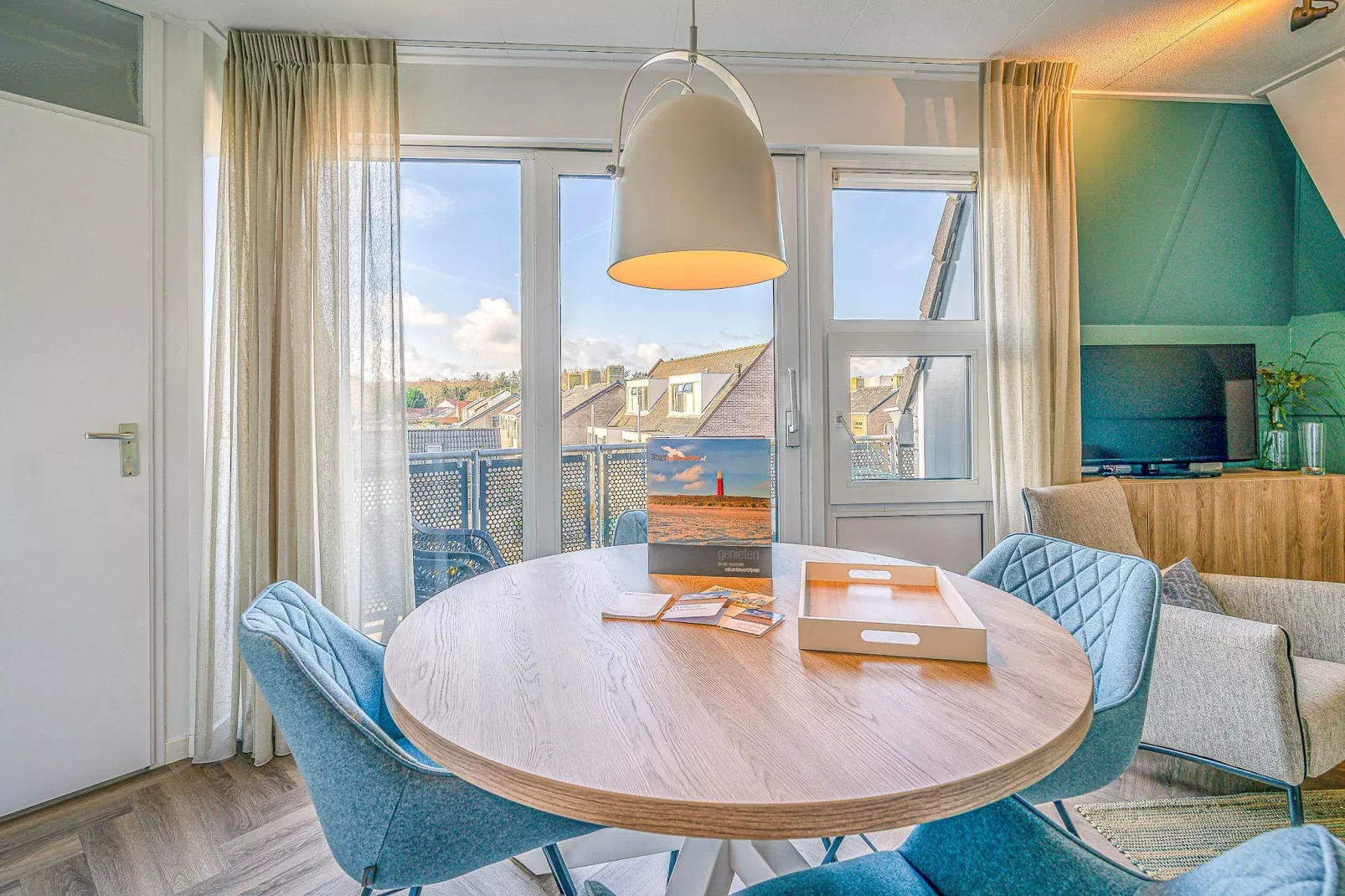 Zeedistel 22-Eetkamer