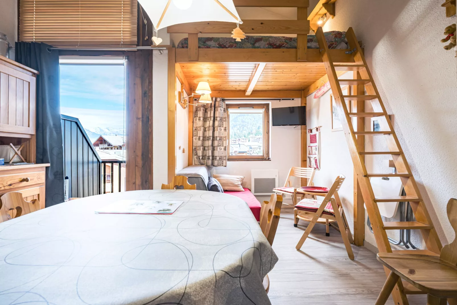 Grand Horizon 1 N°403 - 2P8-Eetkamer