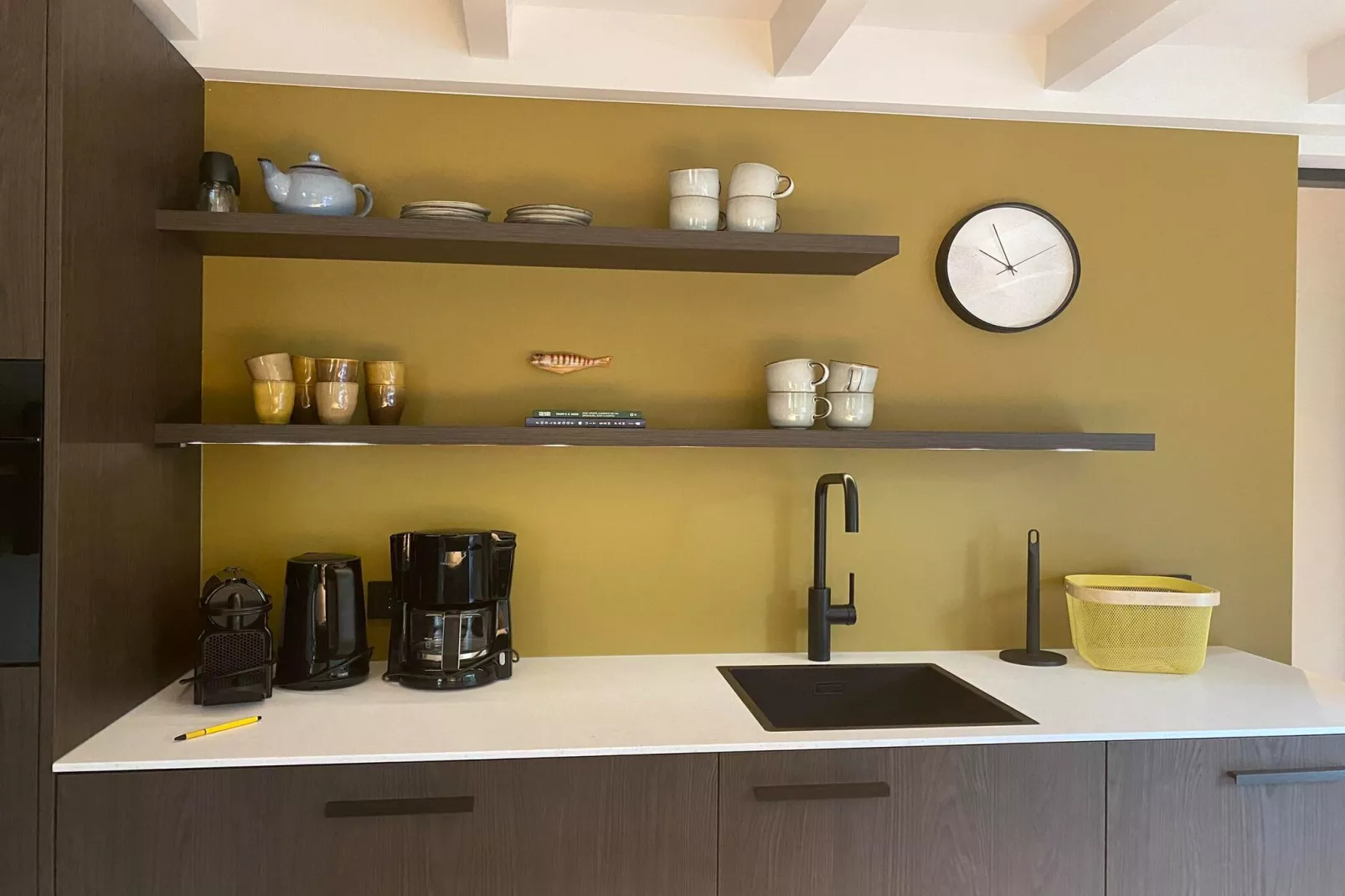 Sun (6p)-Image-tags.