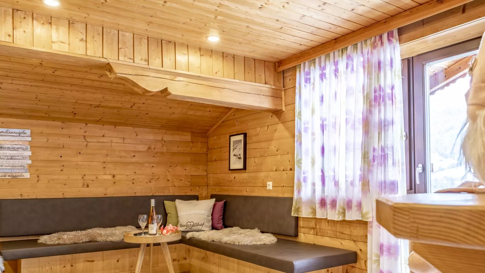 Tiroler Bergtraum Top 1 und 2-Woonkamer