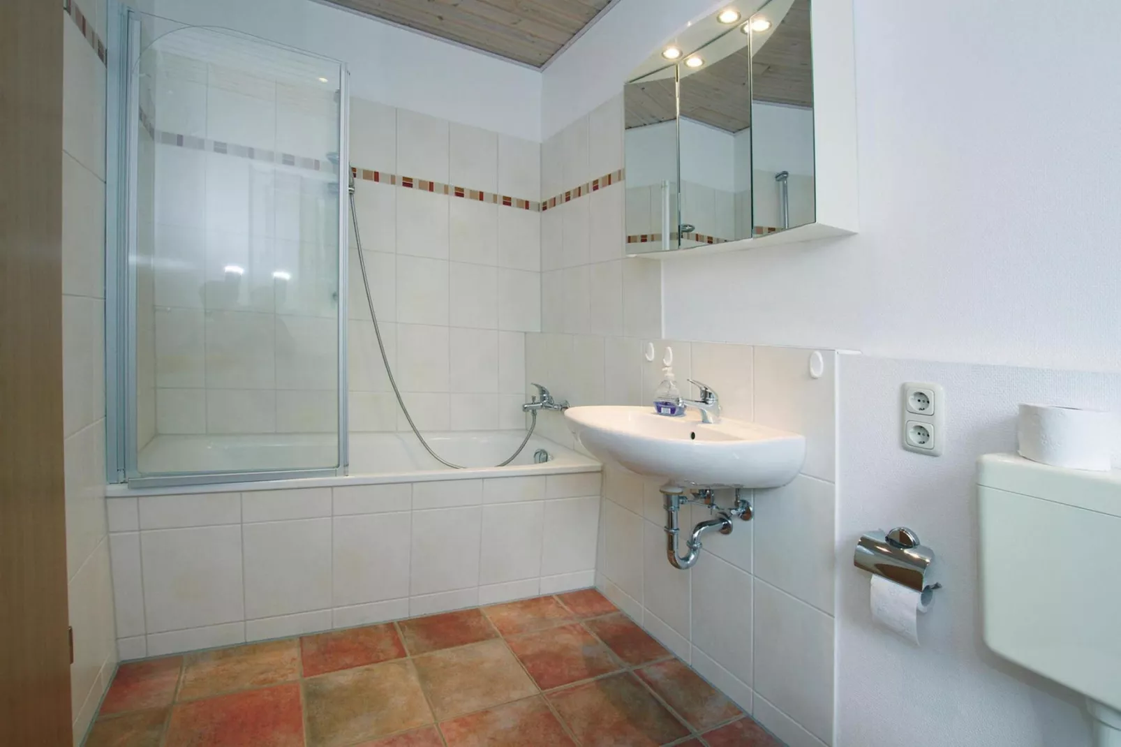 Löwenzahn 118 qm 1-9 Personen Haus Nr 22E-Badkamer