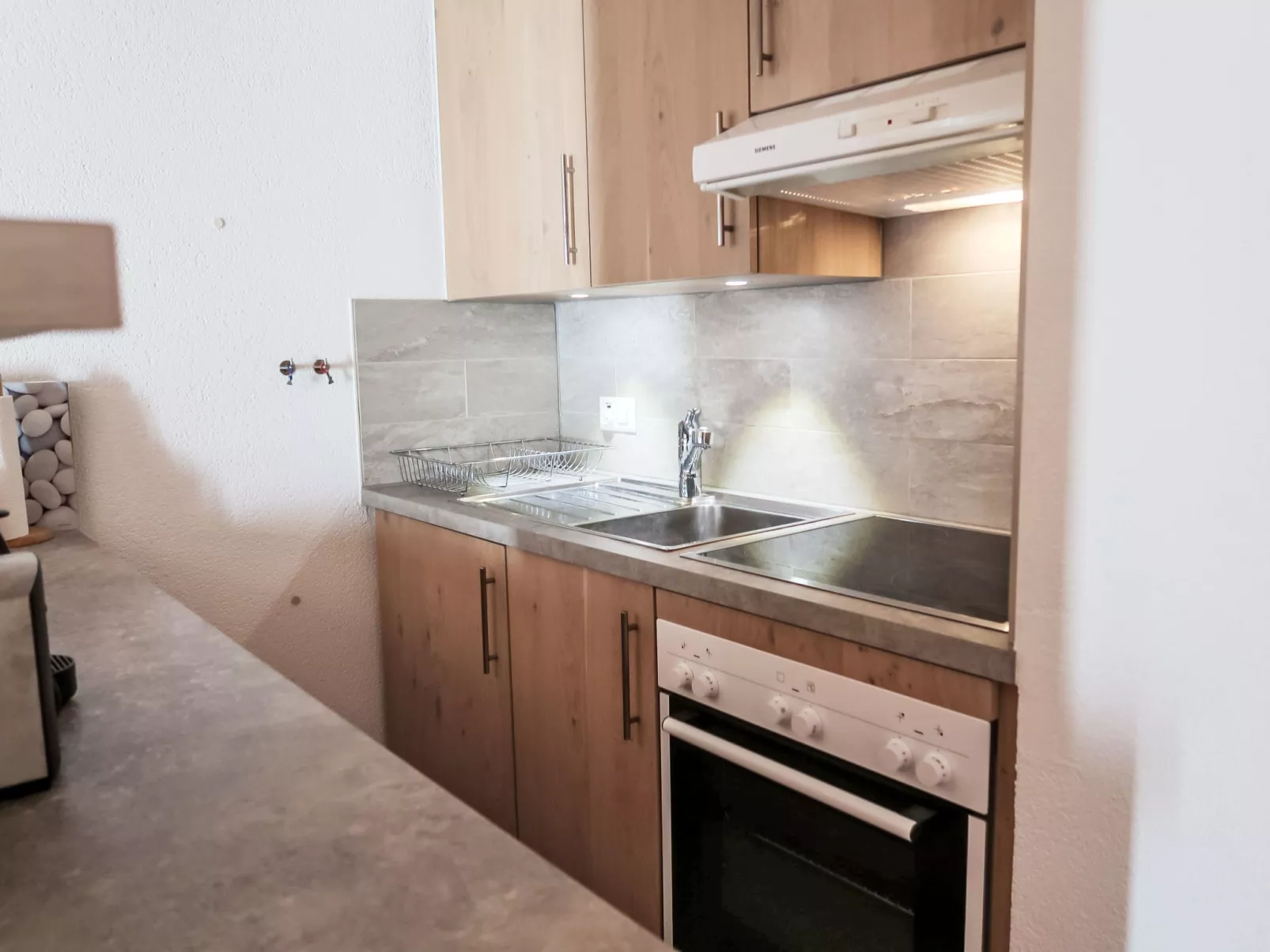 Neige et Soleil Nr 13-Binnen