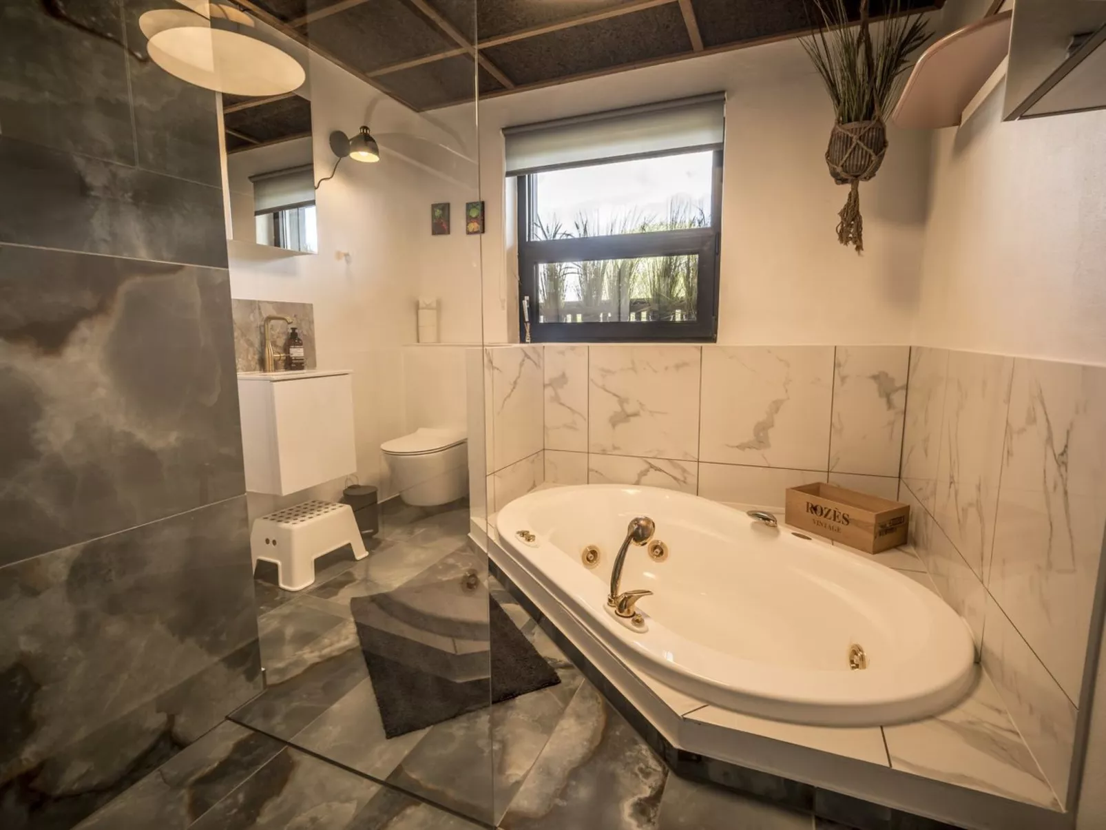 "Solfrid" - 900m from the sea-Binnen