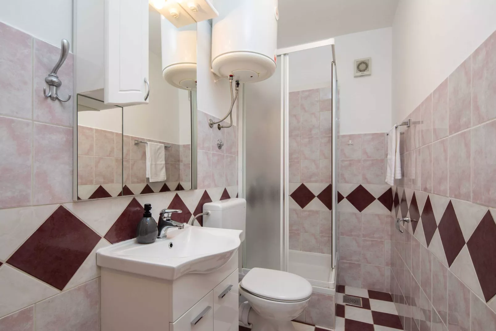 Apartment Bella Vista - Two Bedroom Apartment with Terrace (A4)-Badkamer