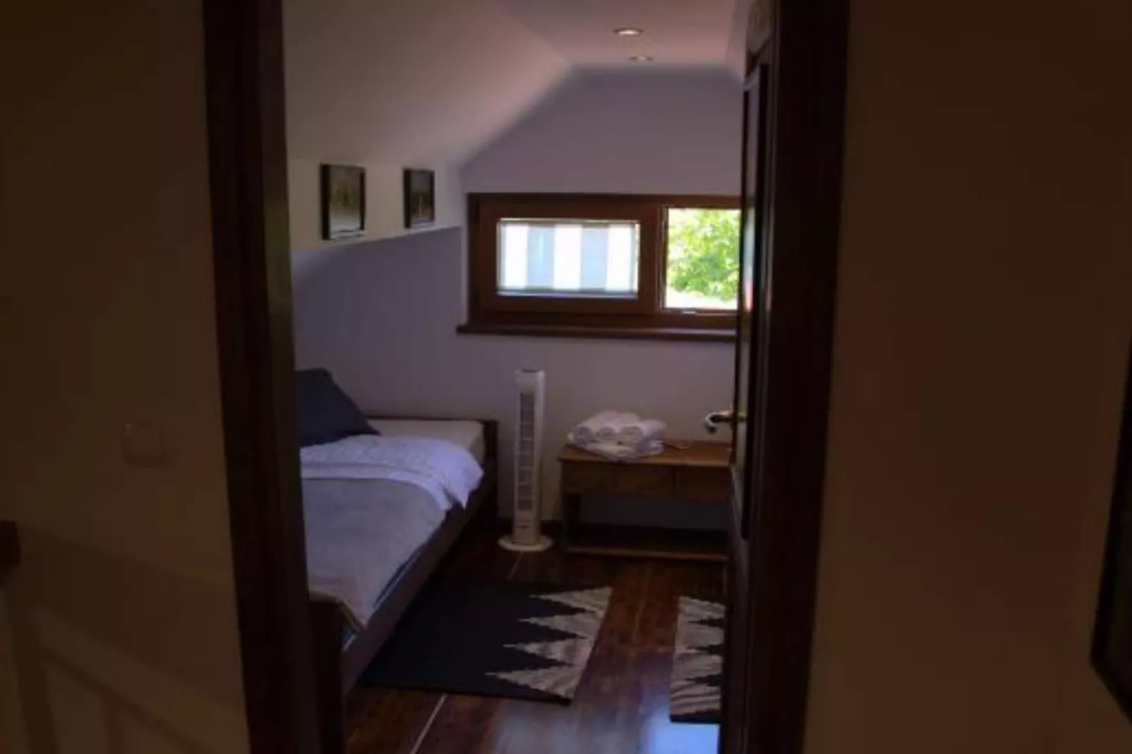 Brezova Poljana Lodge with Sauna and Hot-Tub - Five Bedroom Holiday Home