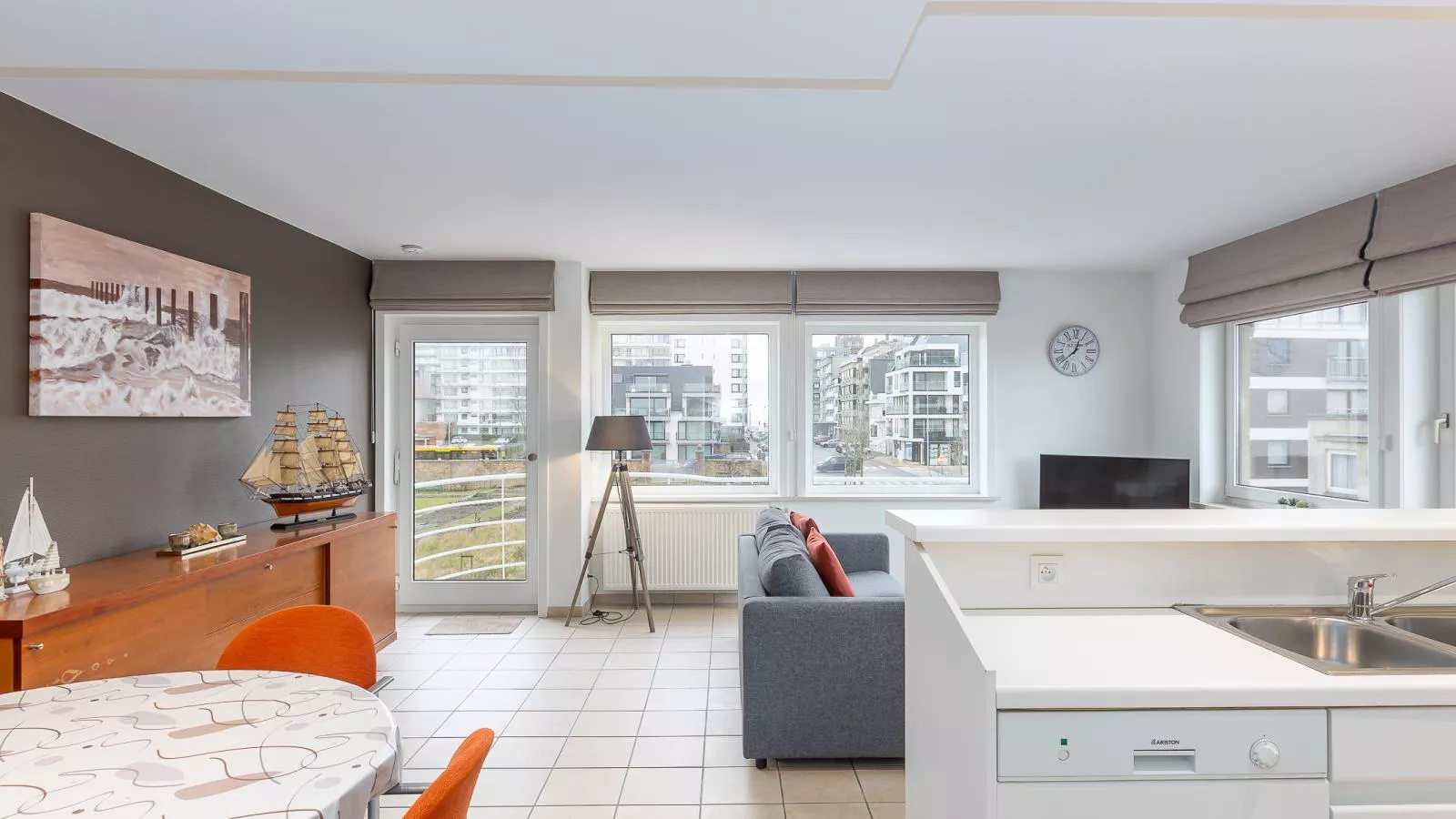 Duindal I - 0201 + box K6-Woonkamer