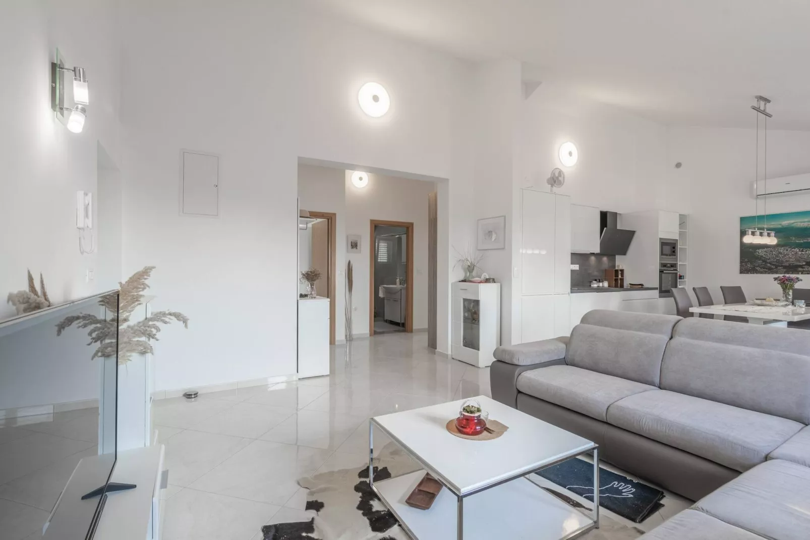 Sea view apartment Privlaka-Woonkamer