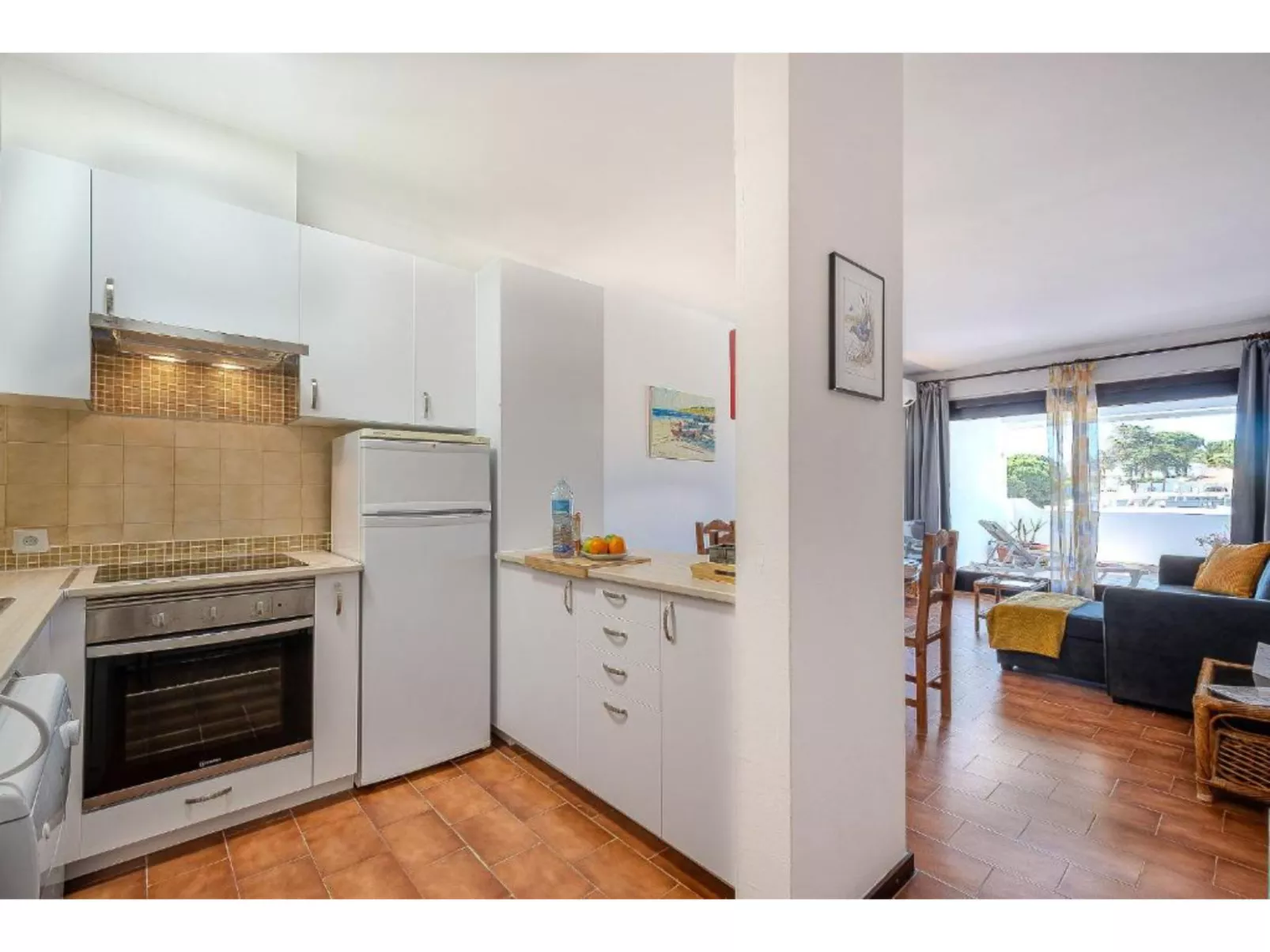 Ivone - Sunny Way-Binnen