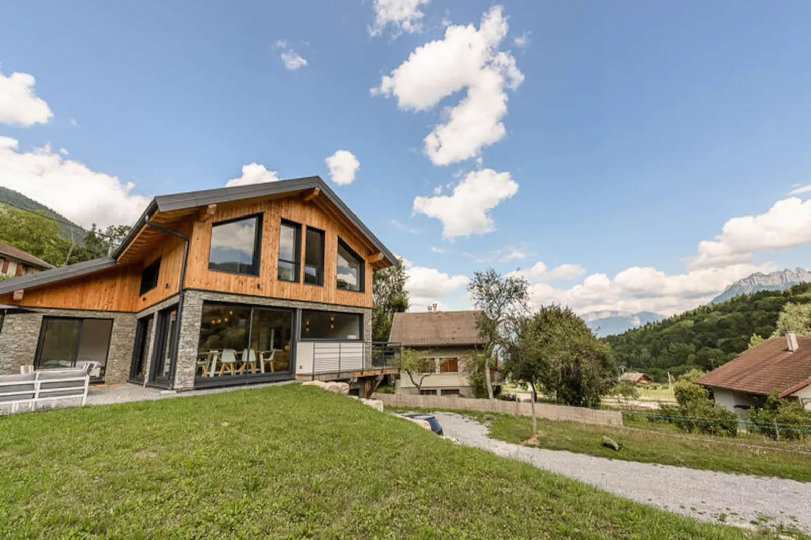 Maison à Saint-Jorioz-Niet-getagd