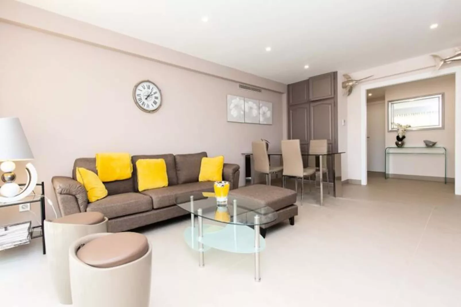 Résidence 3p Traversant &agrave; 2 Min Des Plages, Parking Priv&eacute;-Niet-getagd