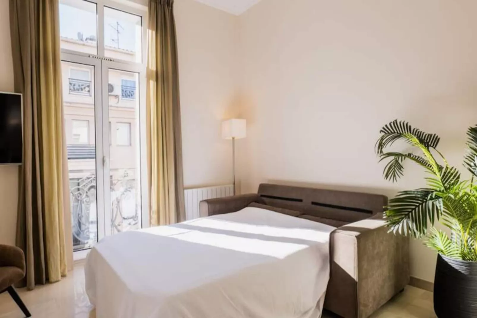 Résidence 3 Pièces Rue D’antibes à Deux Pas Du Palais Des Festivals-Niet-getagd