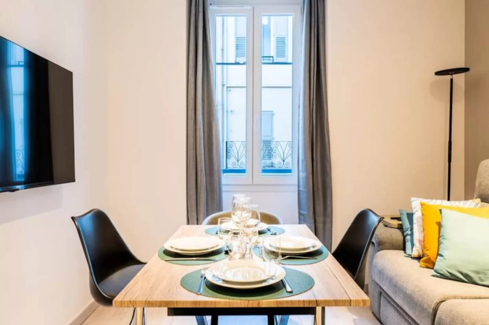 Résidence 2p Moderne, Proche Plages Et Palais Des Congr&egrave;s-Niet-getagd