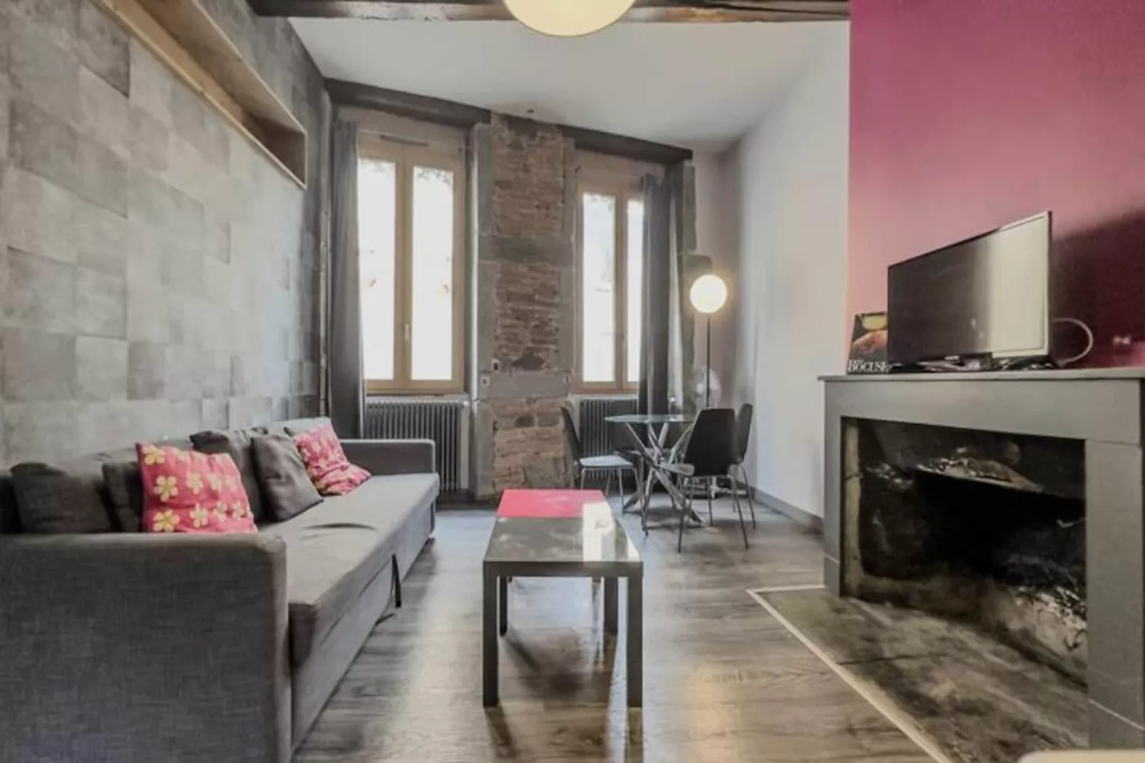 | L'escapade Des Clercs 💗-Niet-getagd